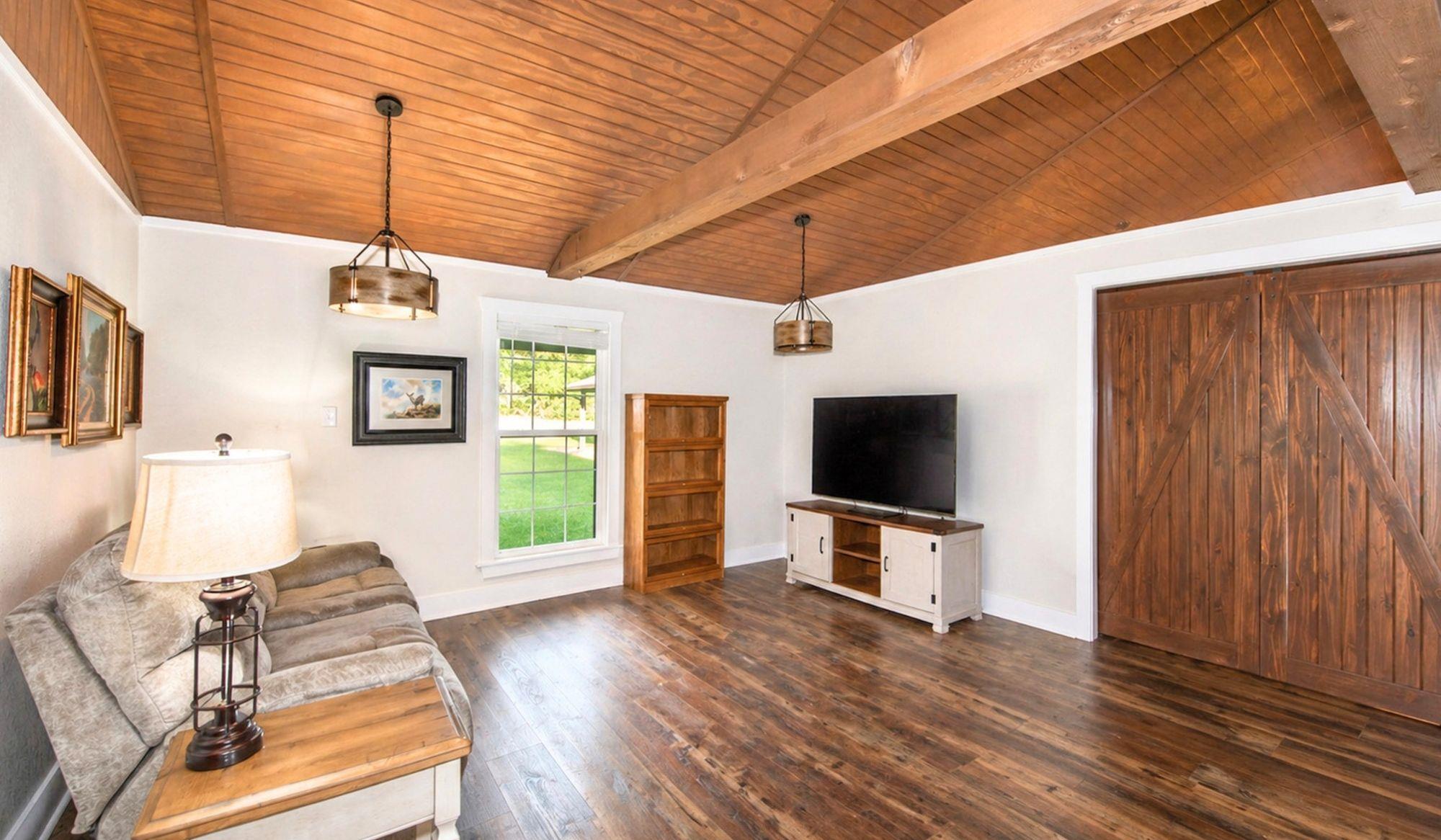 5916 Private Road 2003 (+16.9 acres), Caldwell, TX 77836