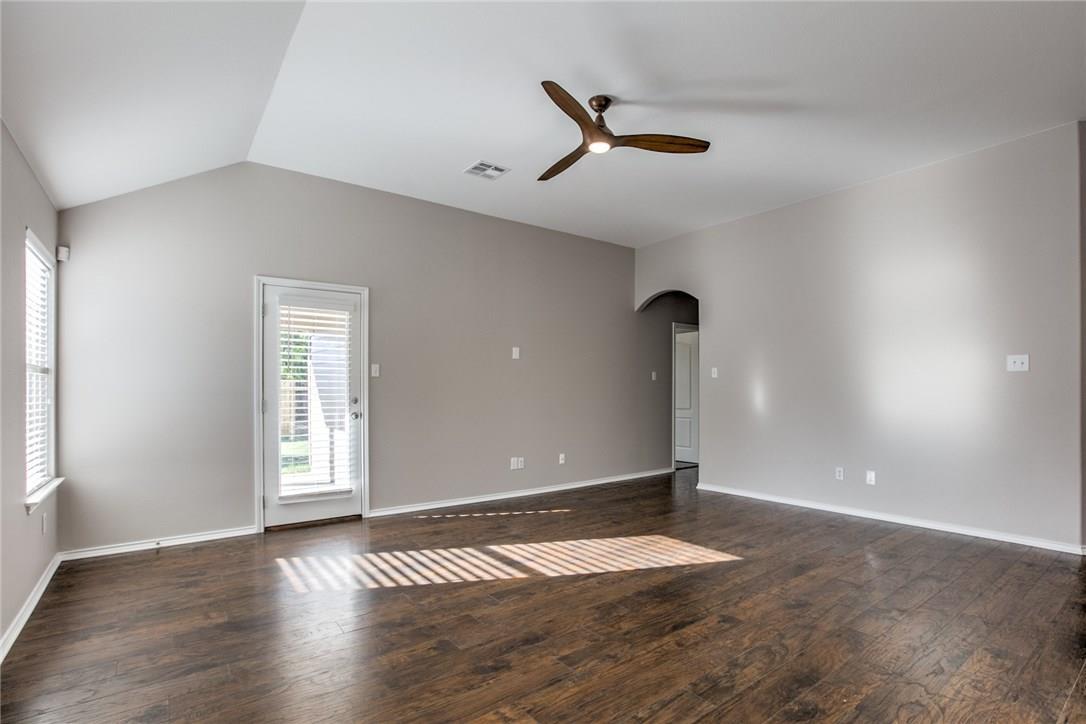 799 Clear Springs Holw, Buda, TX 78610