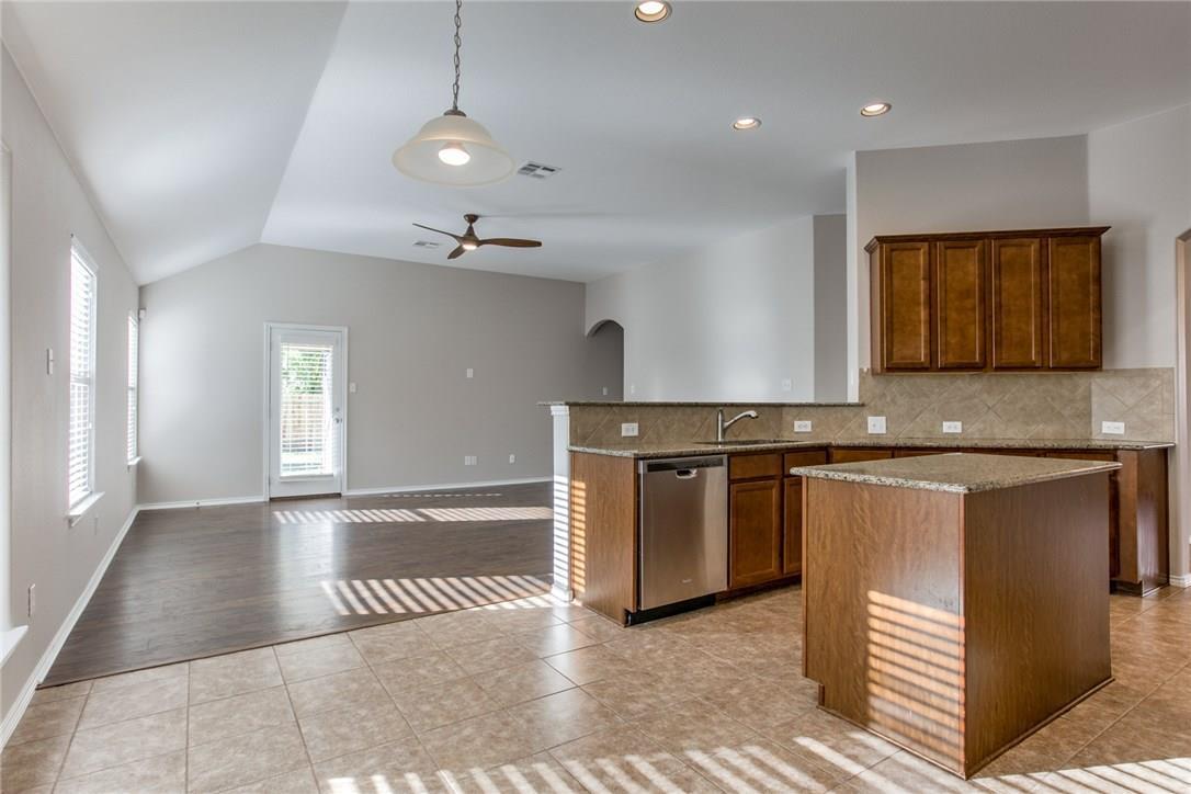 799 Clear Springs Holw, Buda, TX 78610