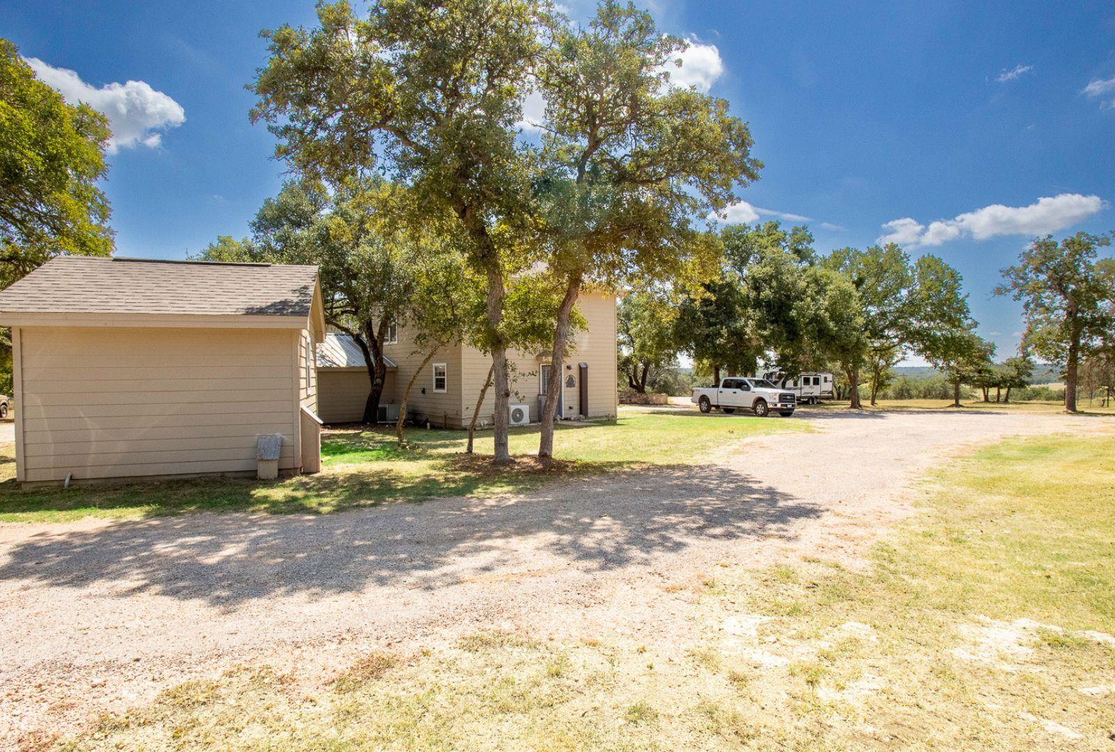 2010 County Road 233, Florence, TX 76527