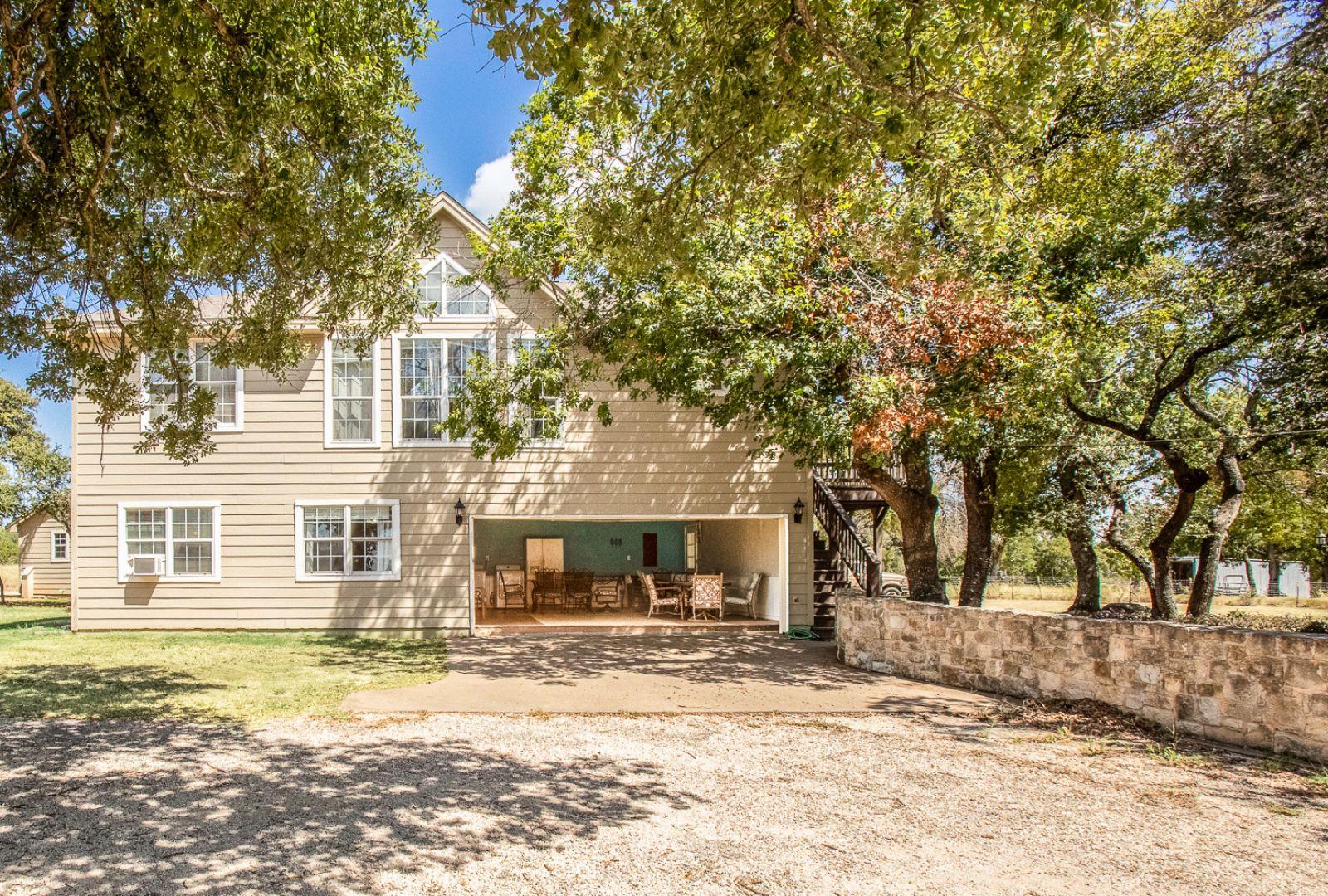 2010 County Road 233, Florence, TX 76527