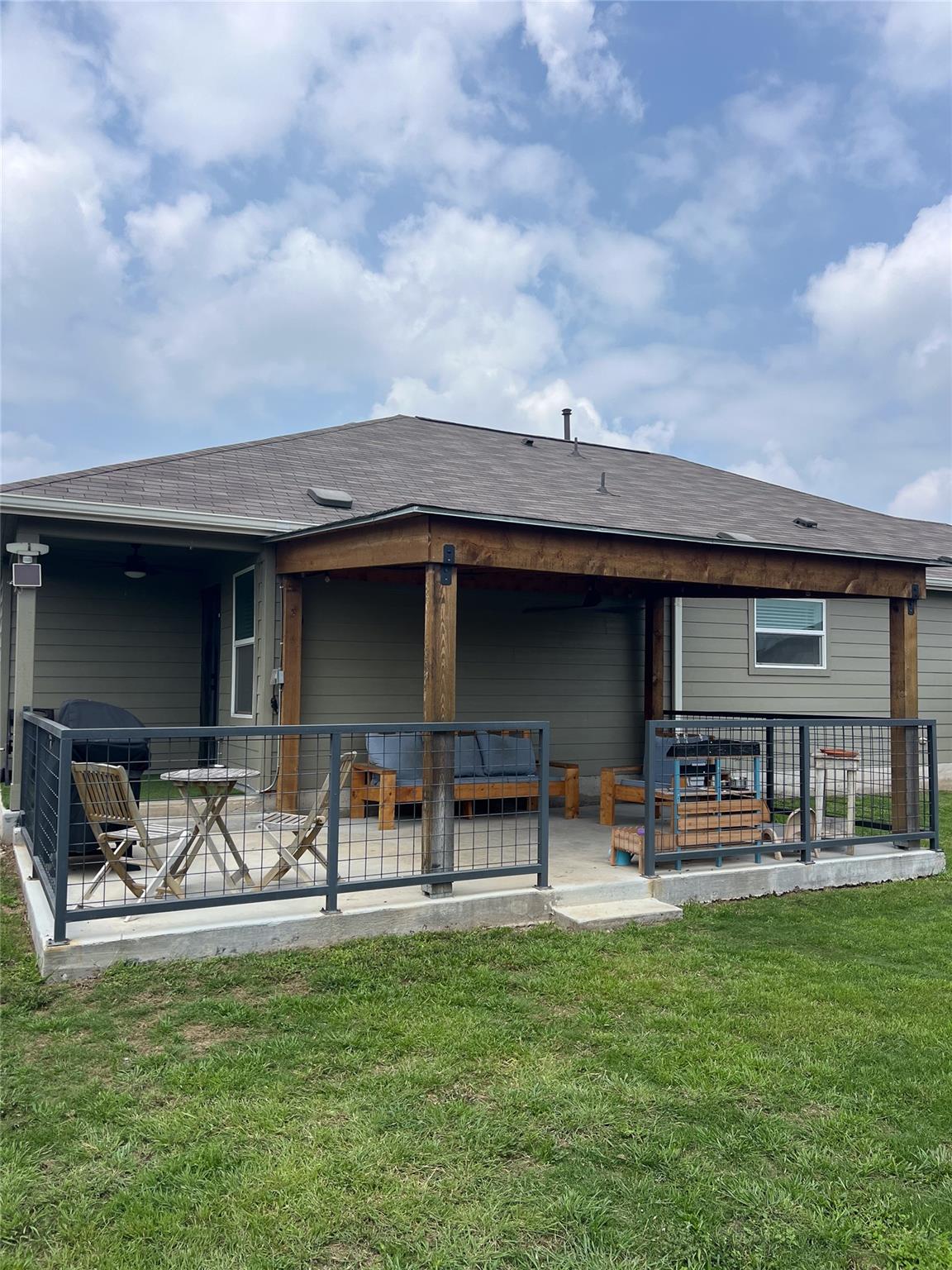 101 River Rise Rd, Kyle, TX 78640