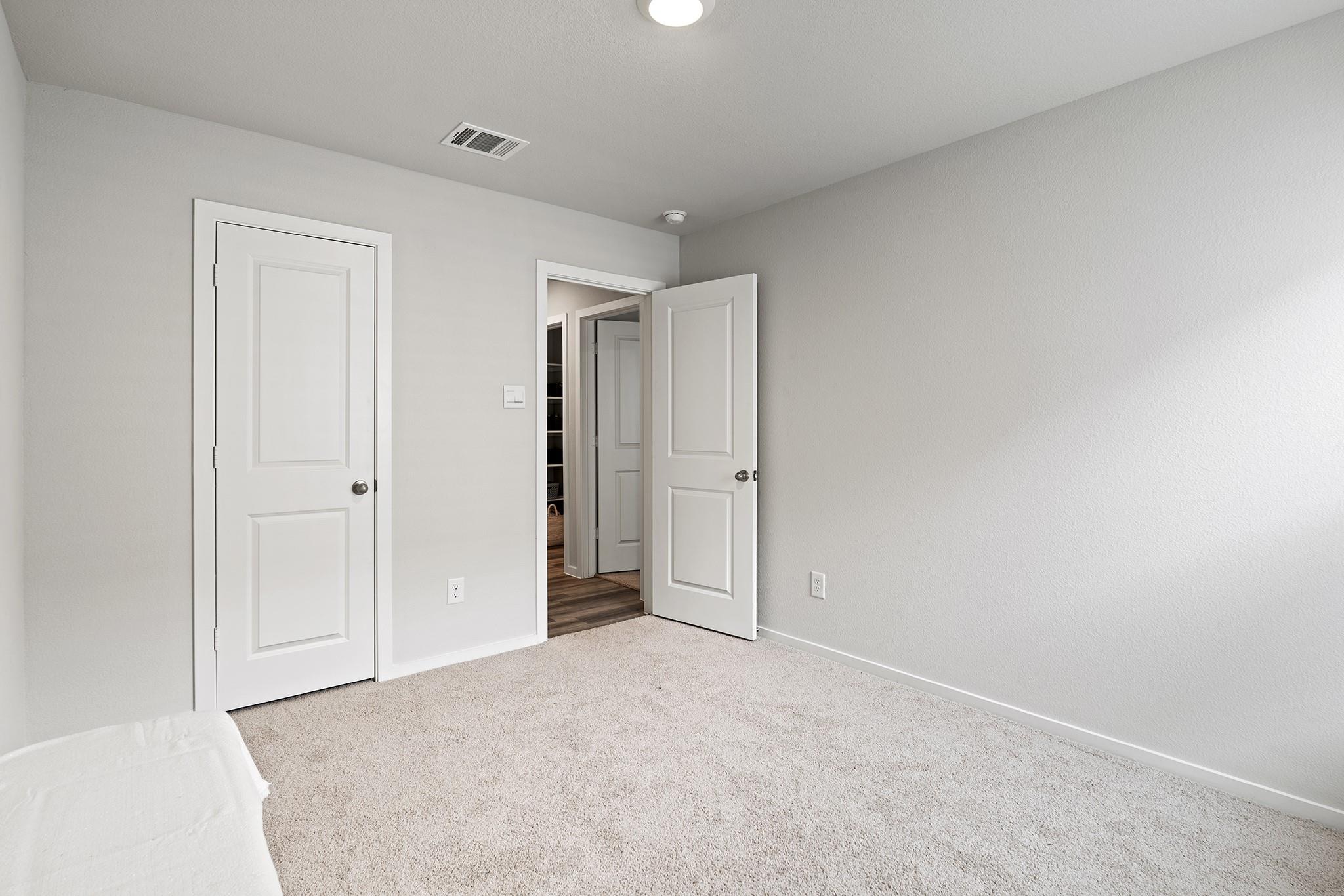 405 Perry Pl, Rockdale, TX 76567