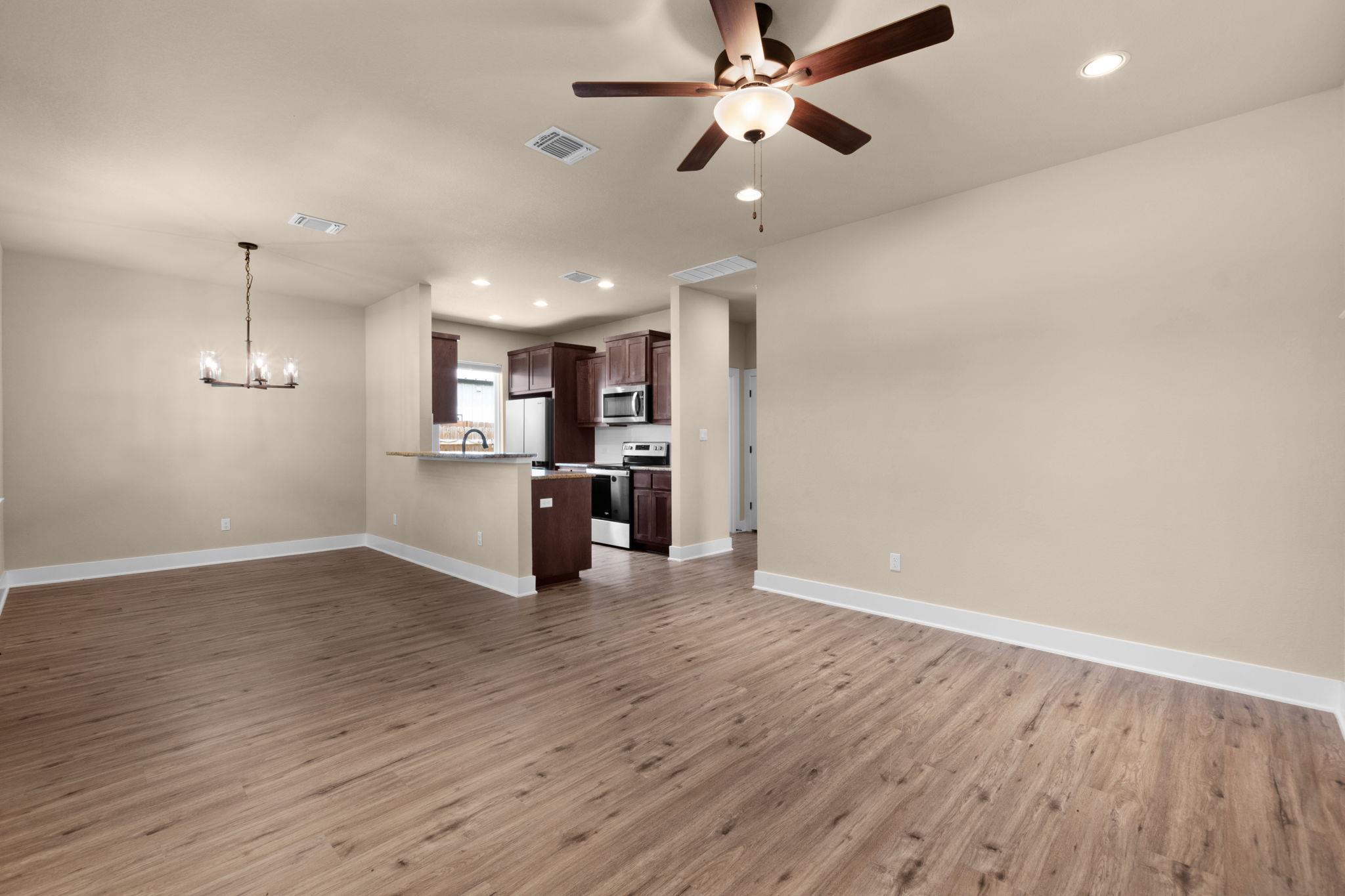 244 Western Ave, Bertram, TX 78605