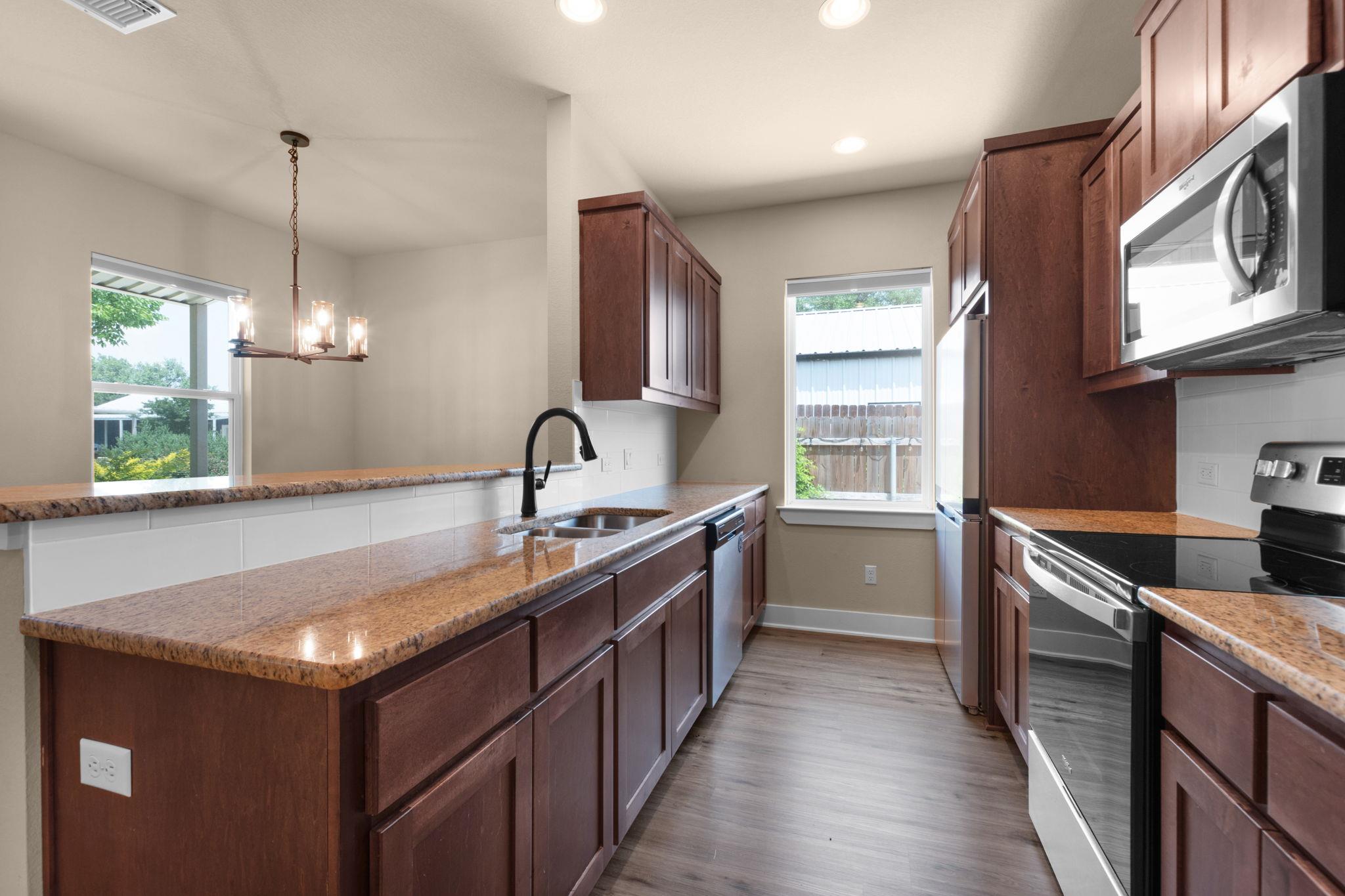 244 Western Ave, Bertram, TX 78605