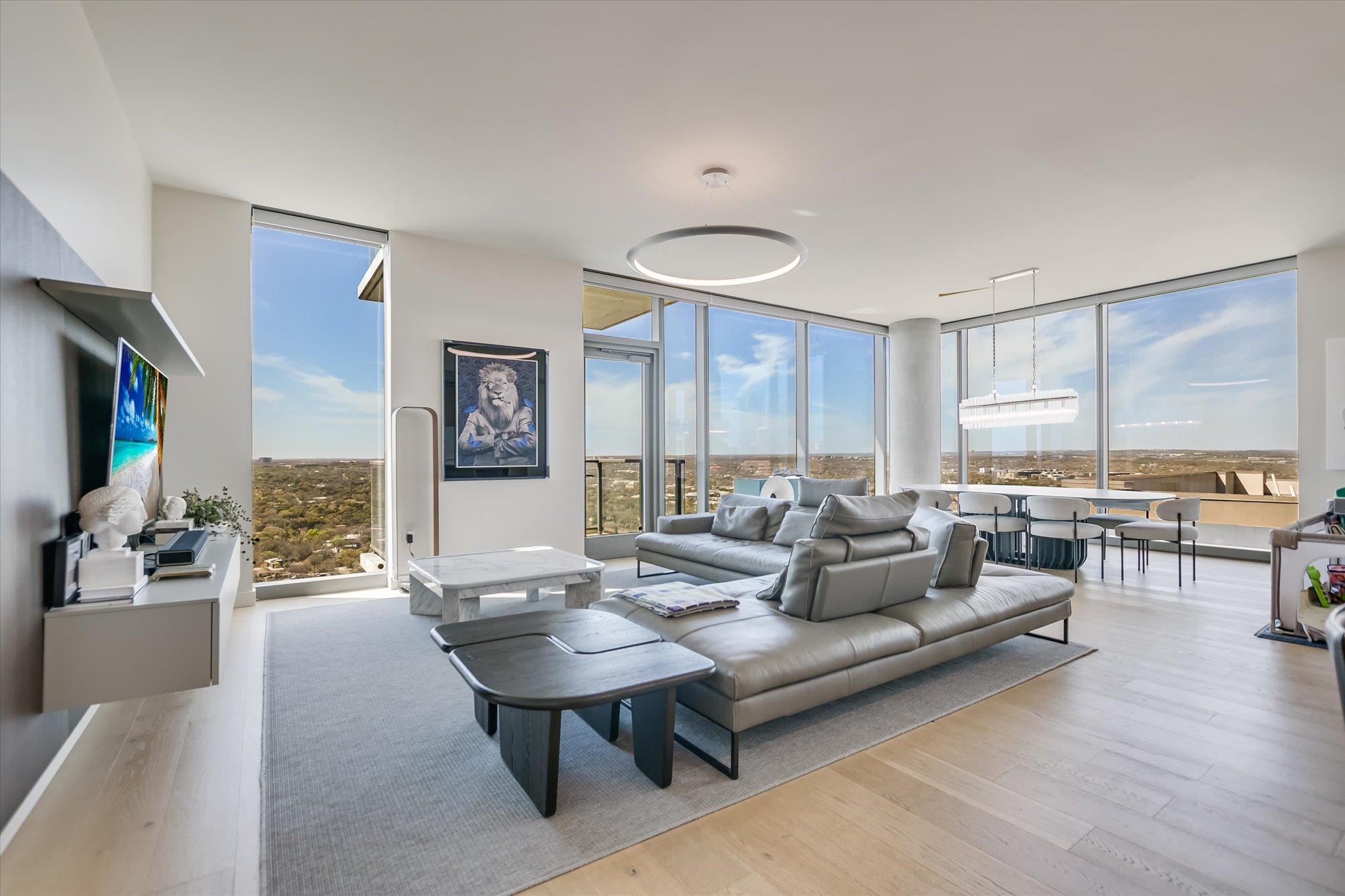 44 East Ave # 3001, Austin, TX 78701