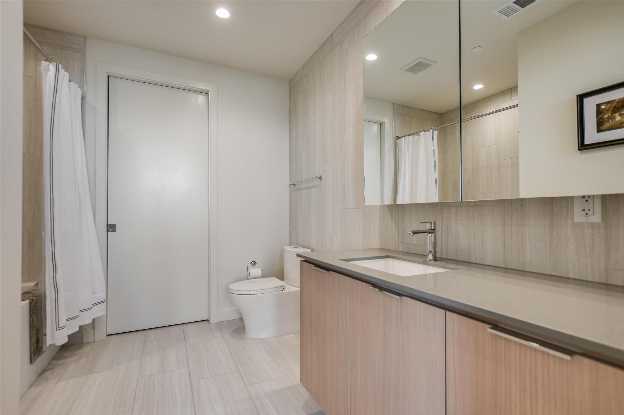 44 East Ave # 3001, Austin, TX 78701