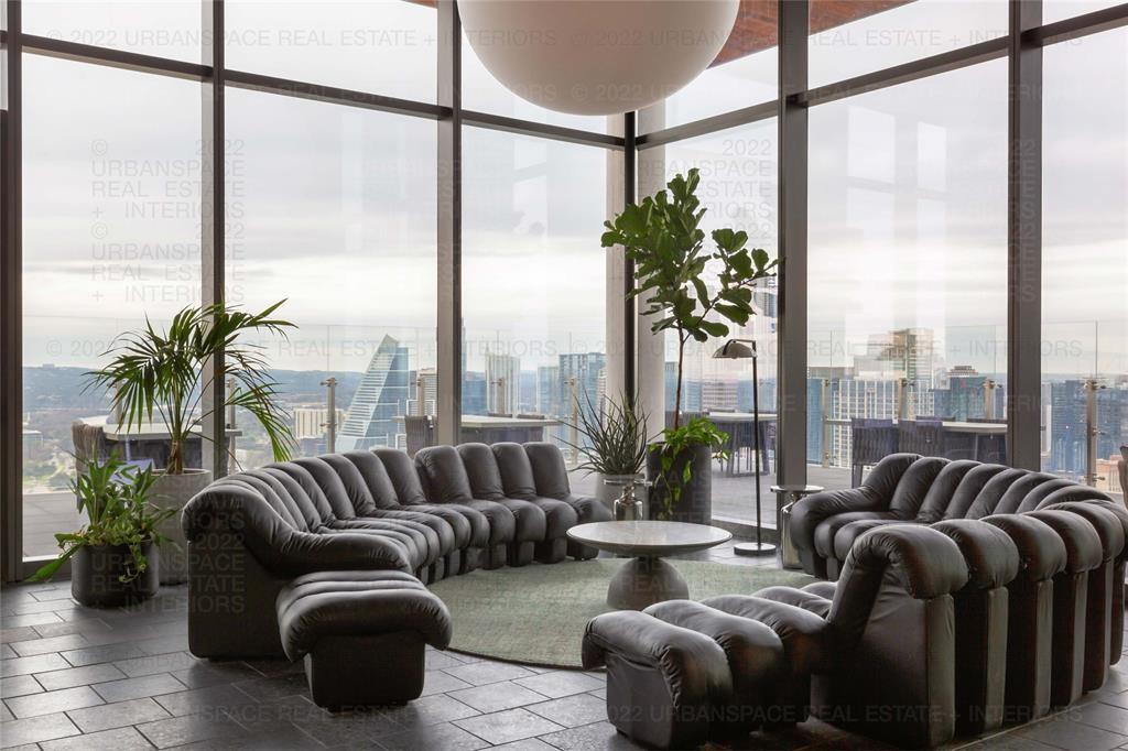 44 East Ave # 3001, Austin, TX 78701