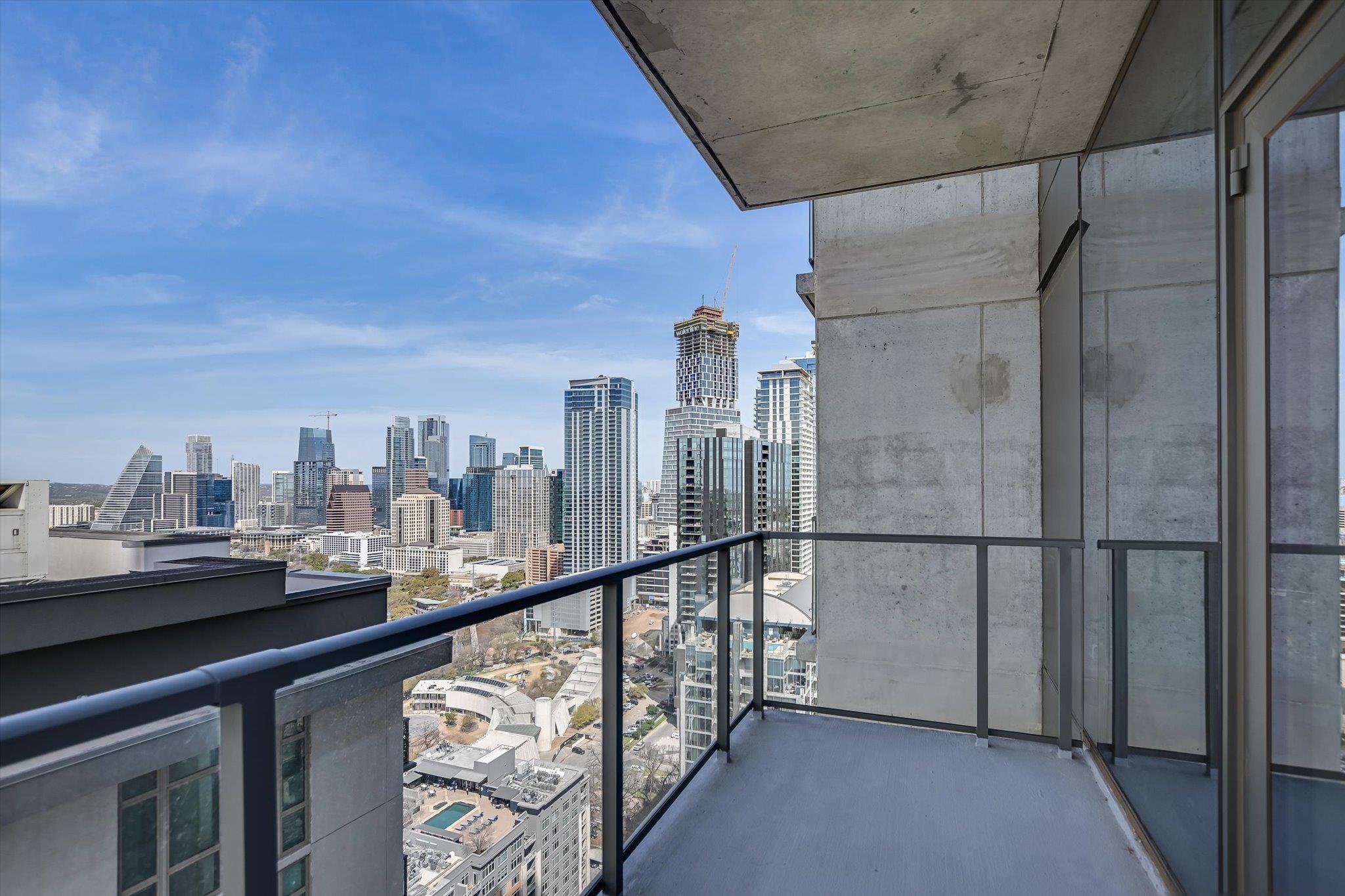 44 East Ave # 3001, Austin, TX 78701
