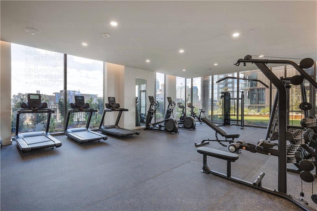 44 East Ave # 3001, Austin, TX 78701