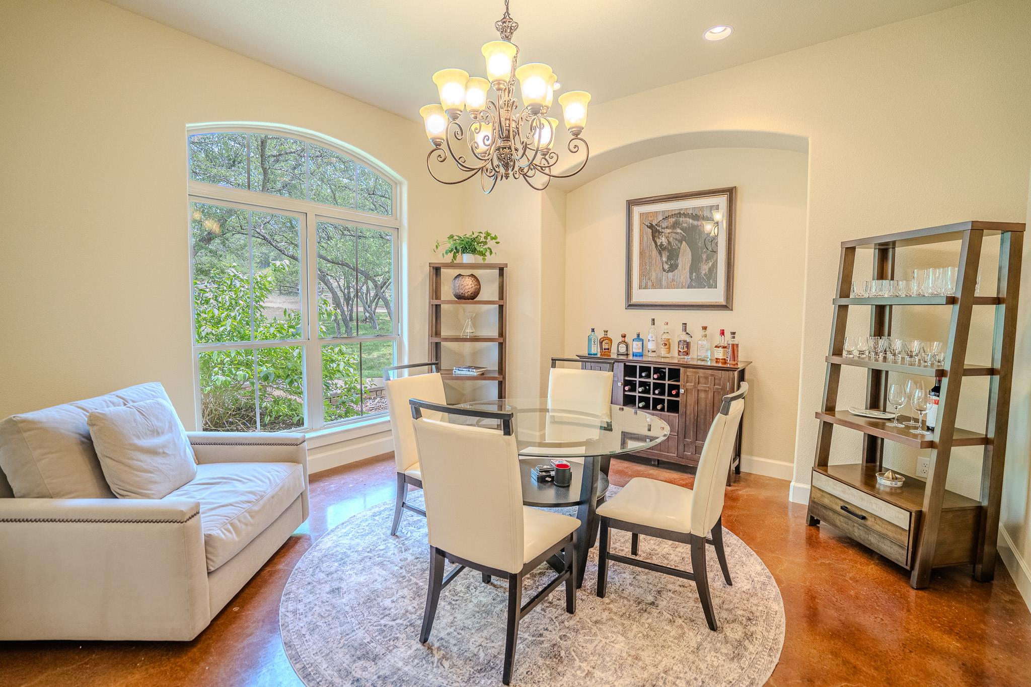 23923 Tres Coronas Dr, Spicewood, TX 78669