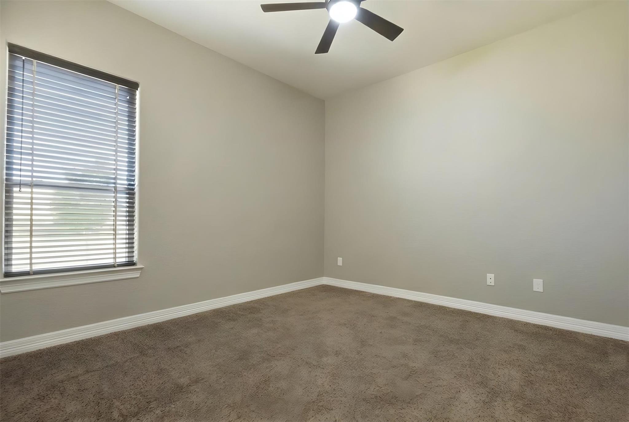 1106 Private Road 3702, San Antonio, TX 78253