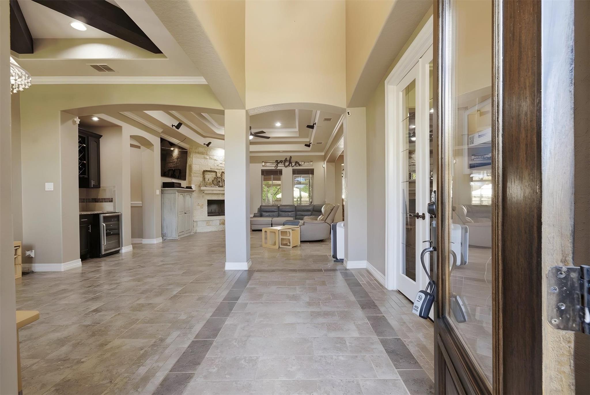 1106 Private Road 3702, San Antonio, TX 78253