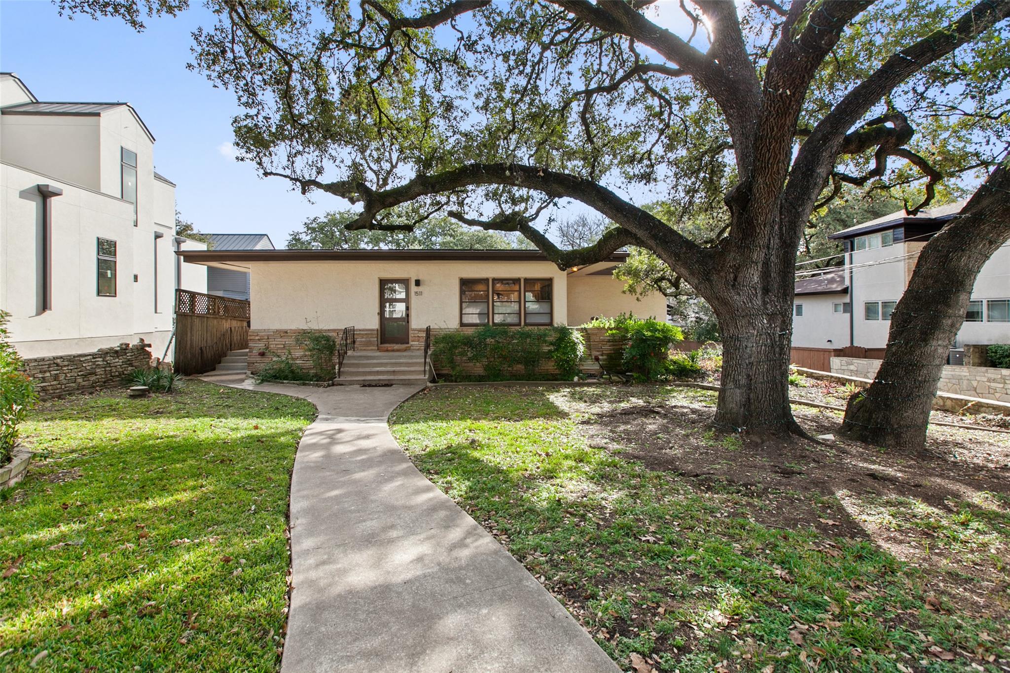 1511 Chelsea Ln, Austin, TX 78704