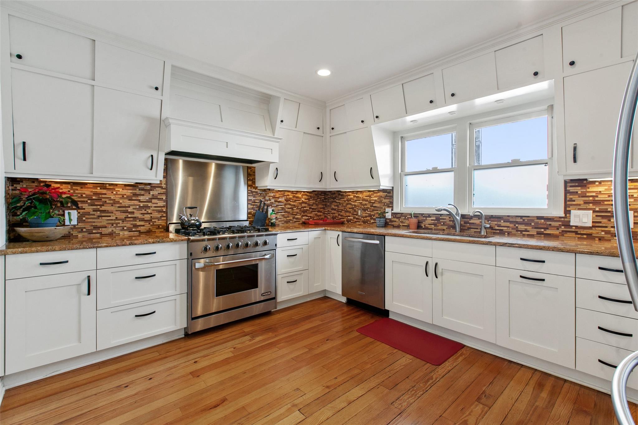 1511 Chelsea Ln, Austin, TX 78704