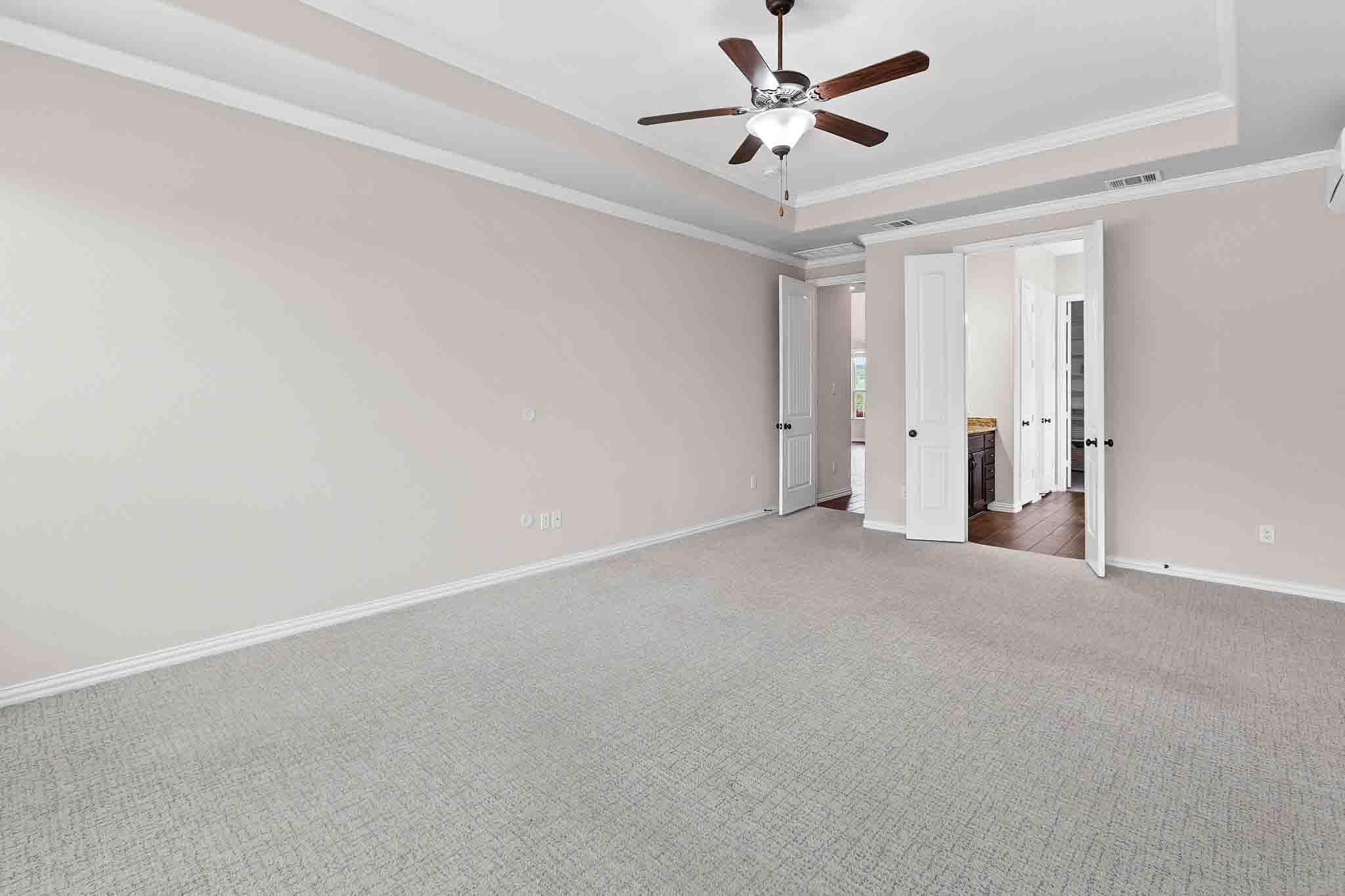 4512 Diamante Dr, Spicewood, TX 78669