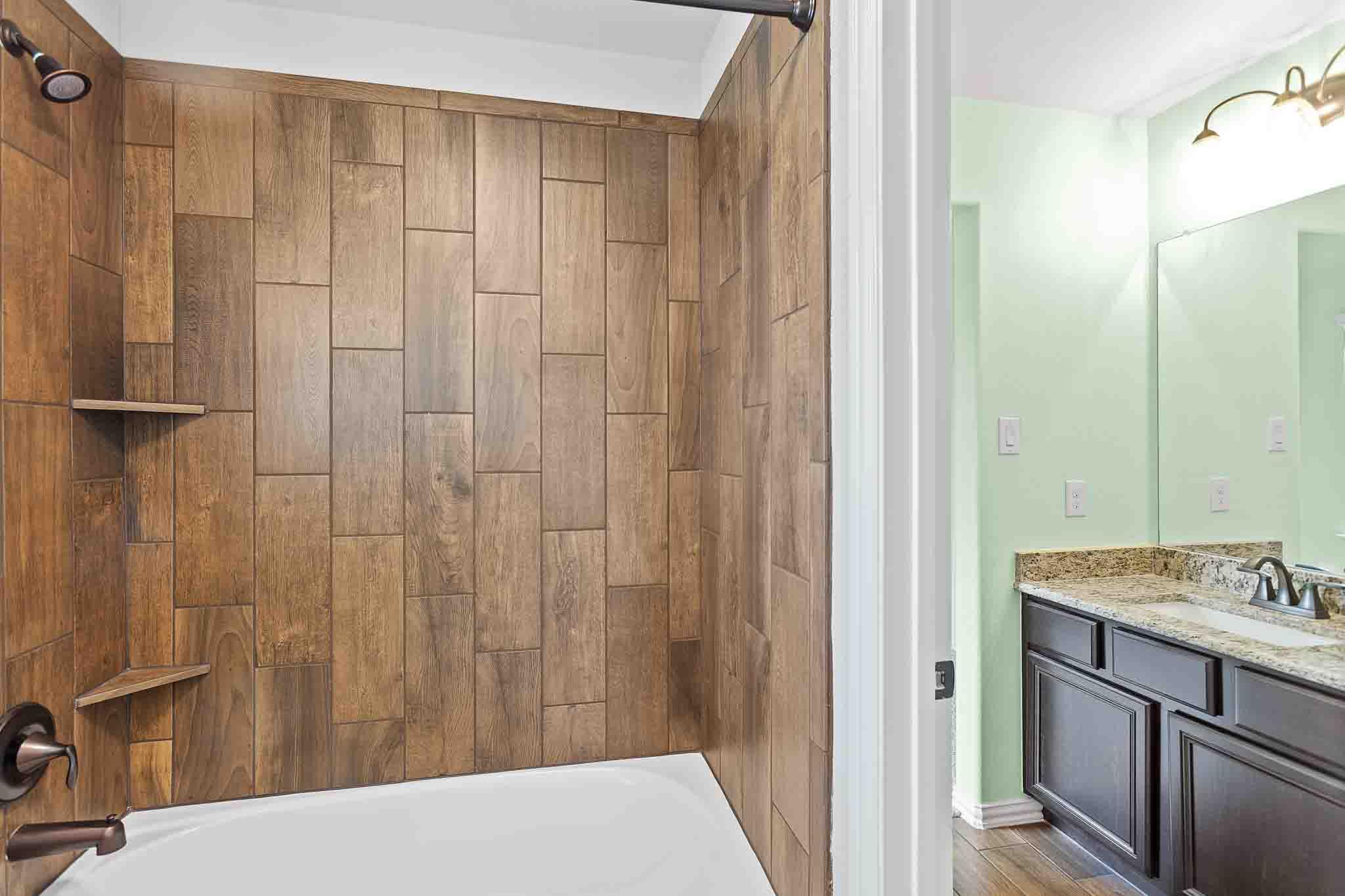 4512 Diamante Dr, Spicewood, TX 78669