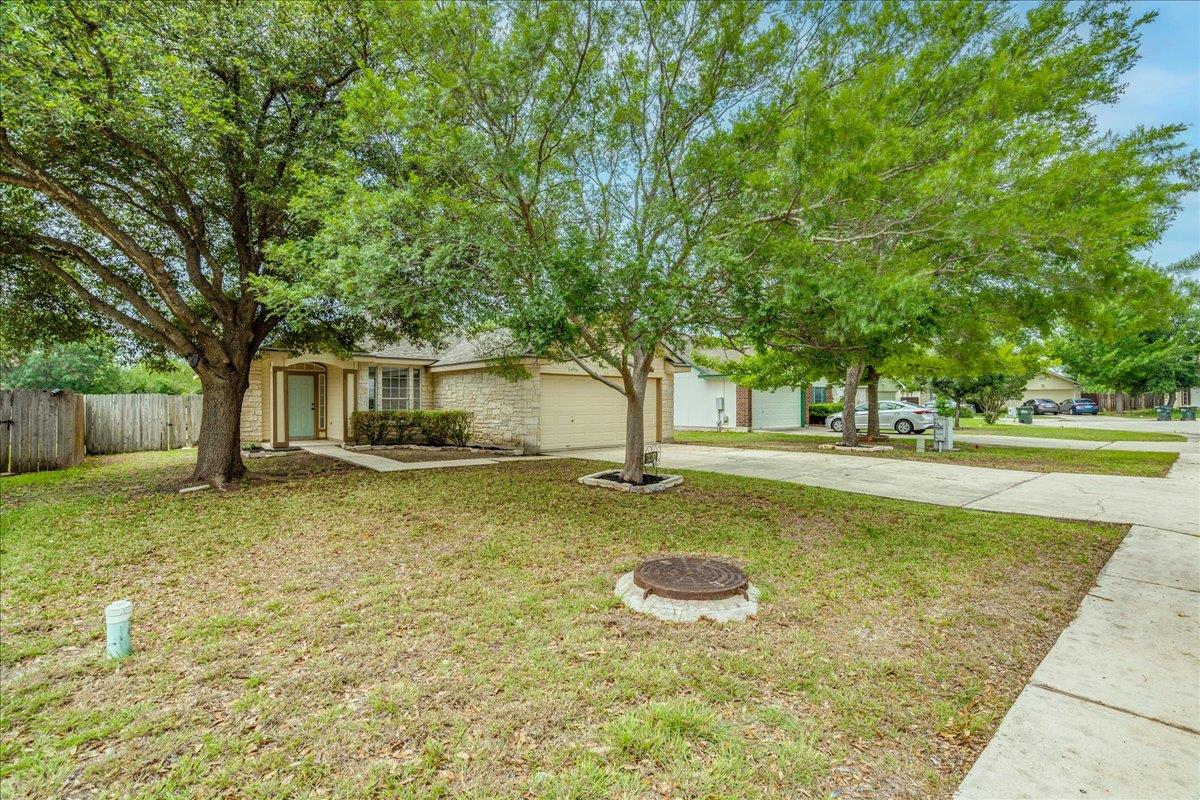 201 Elmer Cv, Kyle, TX 78640