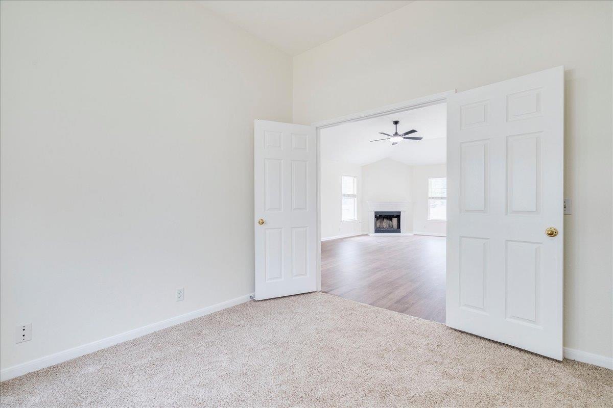 201 Elmer Cv, Kyle, TX 78640