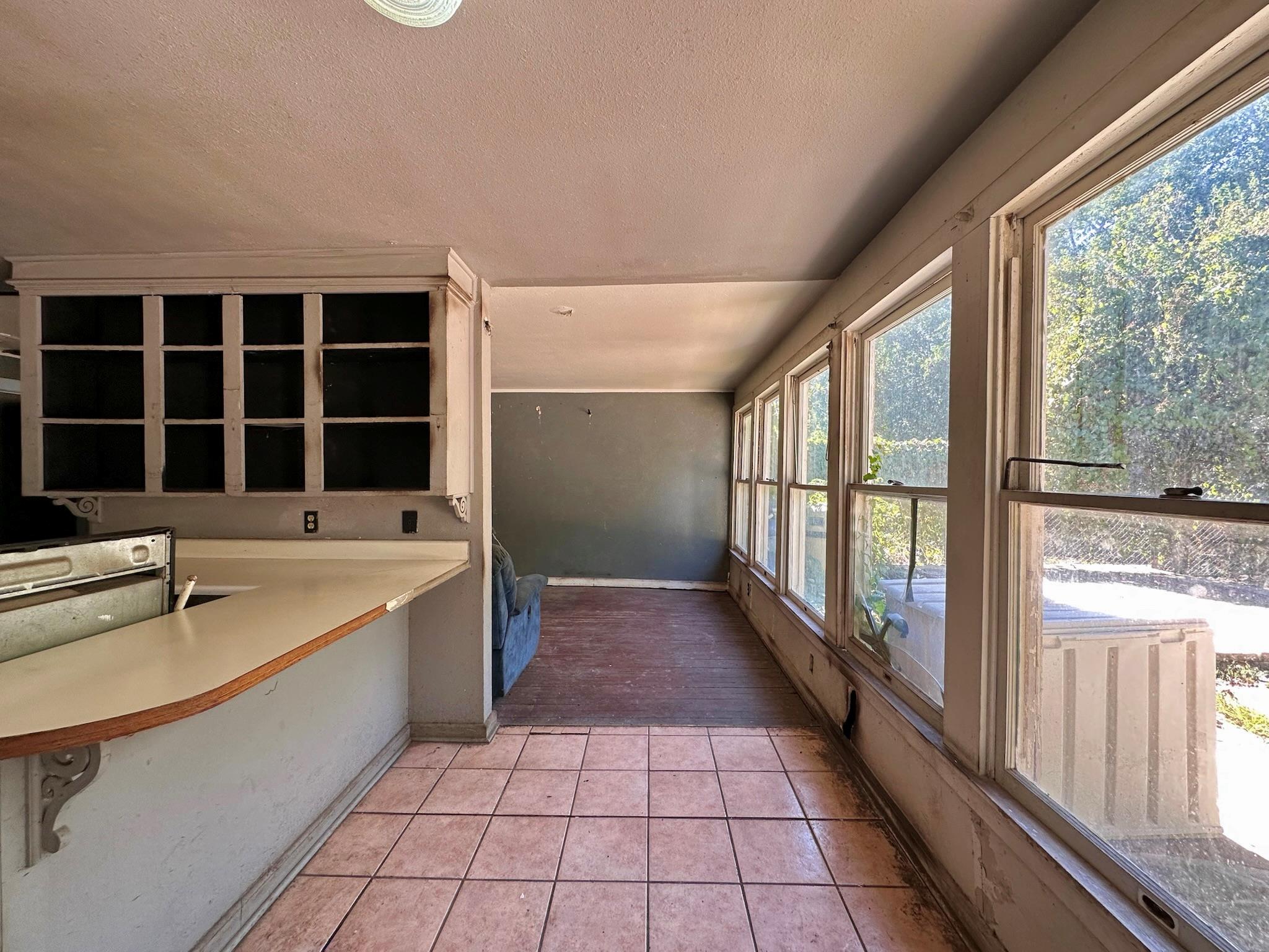 727 N Pine St, San Antonio, TX 78202