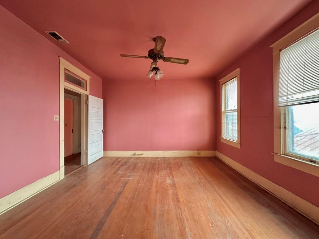 727 N Pine St, San Antonio, TX 78202