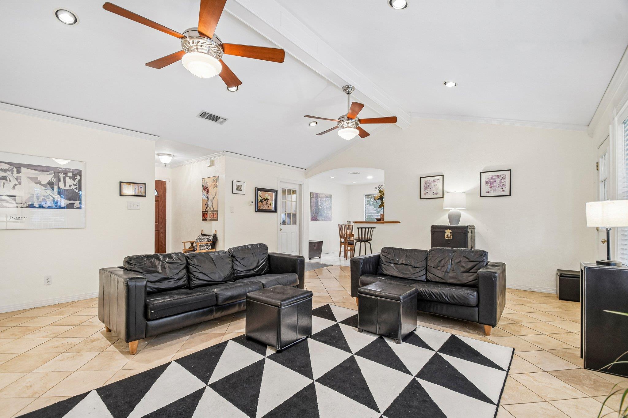 6010 Morning Dew Dr, Austin, TX 78749