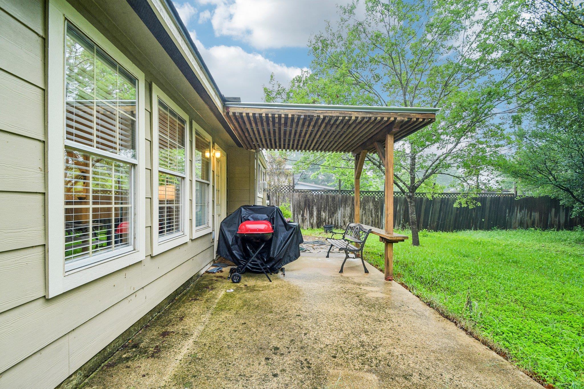 6010 Morning Dew Dr, Austin, TX 78749