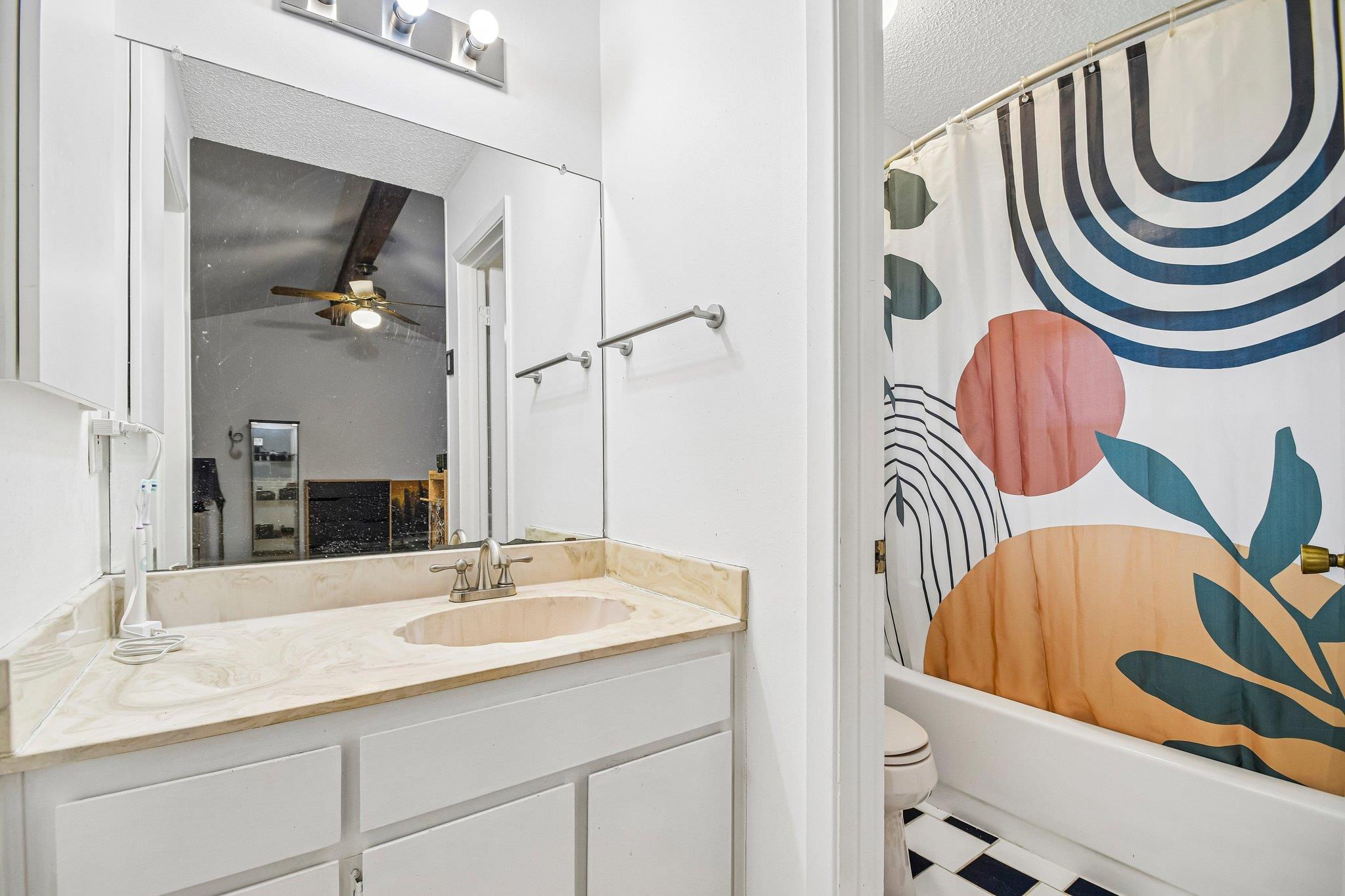 6010 Morning Dew Dr, Austin, TX 78749