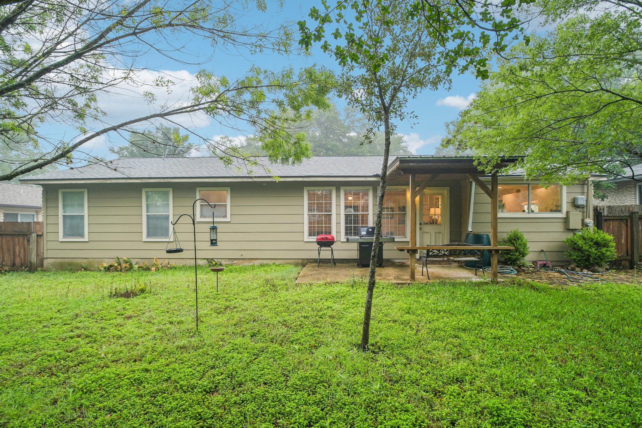 6010 Morning Dew Dr, Austin, TX 78749