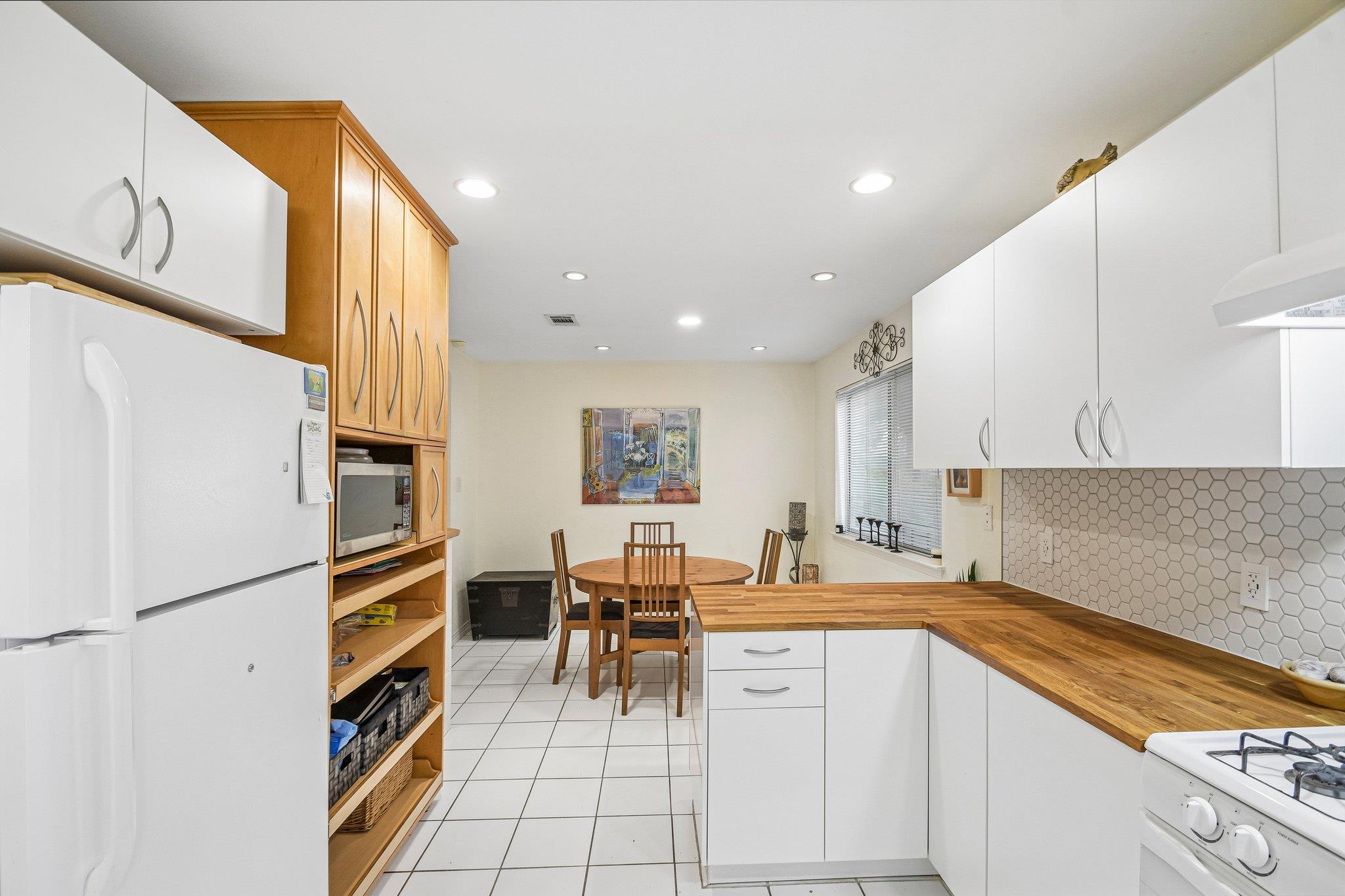 6010 Morning Dew Dr, Austin, TX 78749