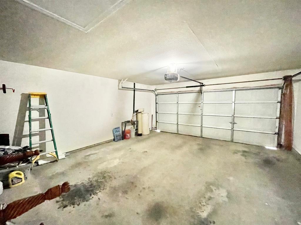 902 Cashew Ln, Cedar Park, TX 78613