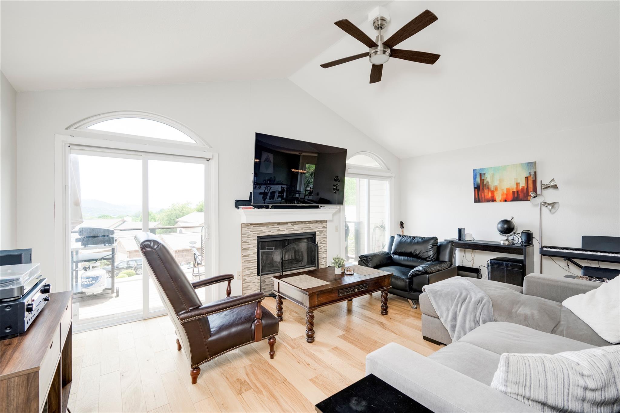 6621 Mesa Holw, Austin, TX 78750