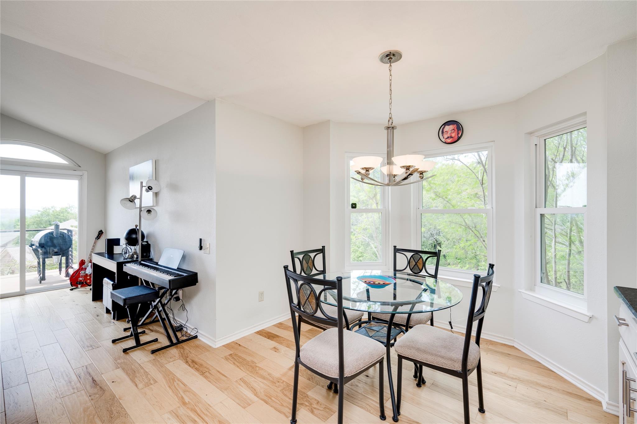 6621 Mesa Holw, Austin, TX 78750