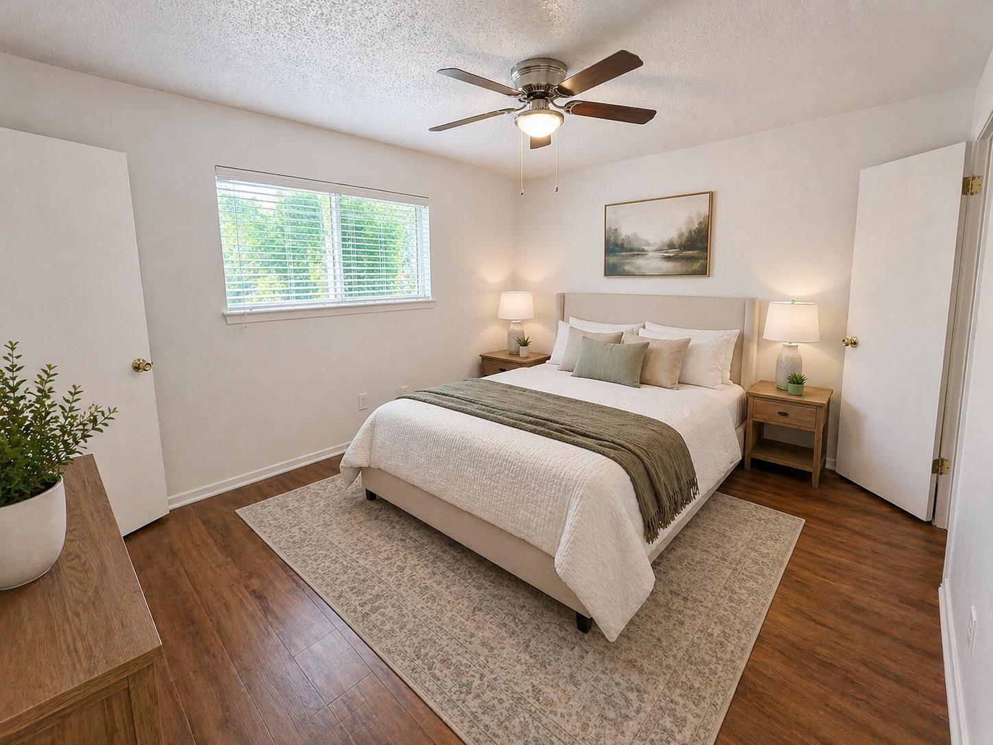 2704 Salado St # 103, Austin, TX 78705