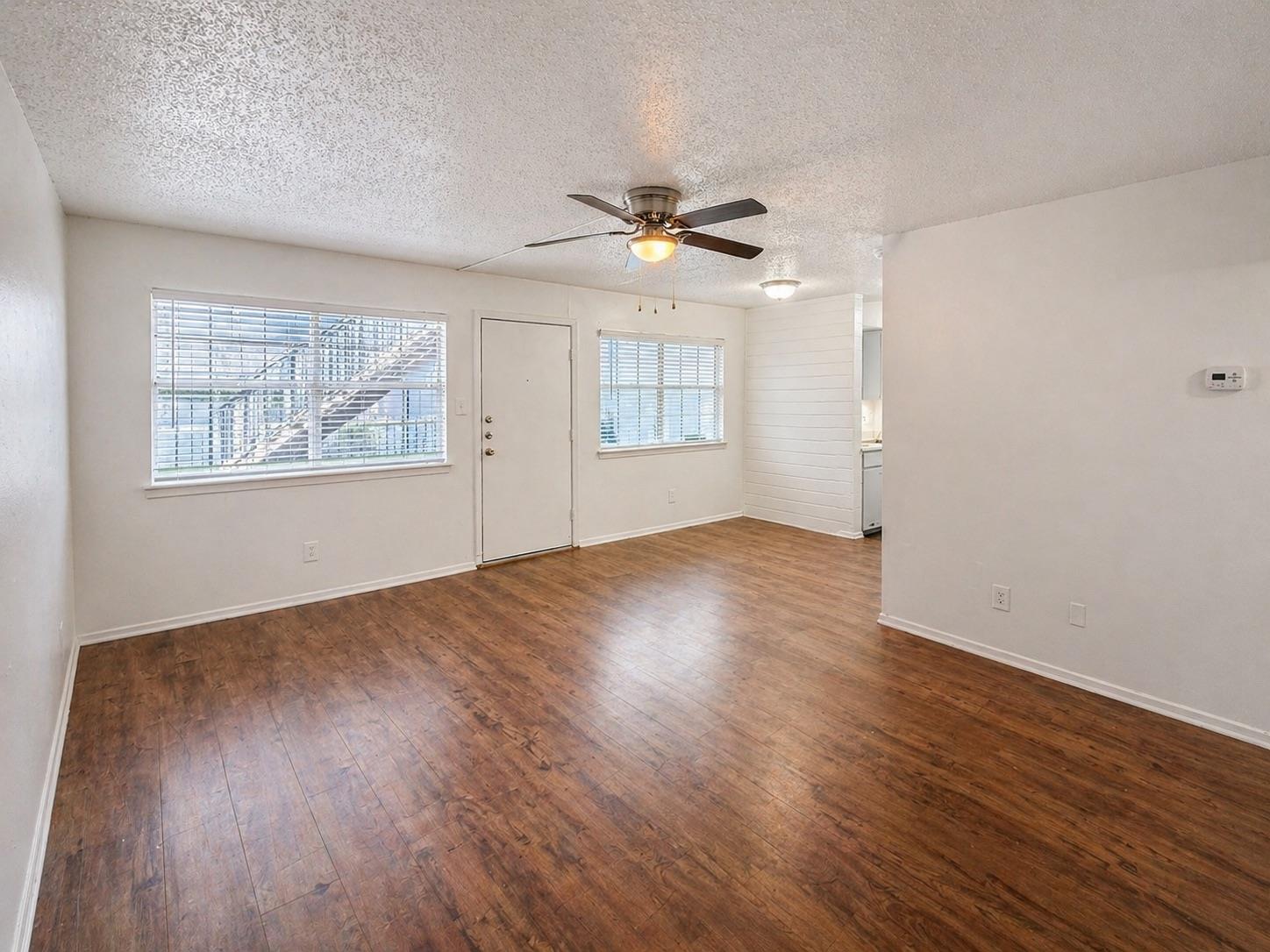 2704 Salado St # 103, Austin, TX 78705