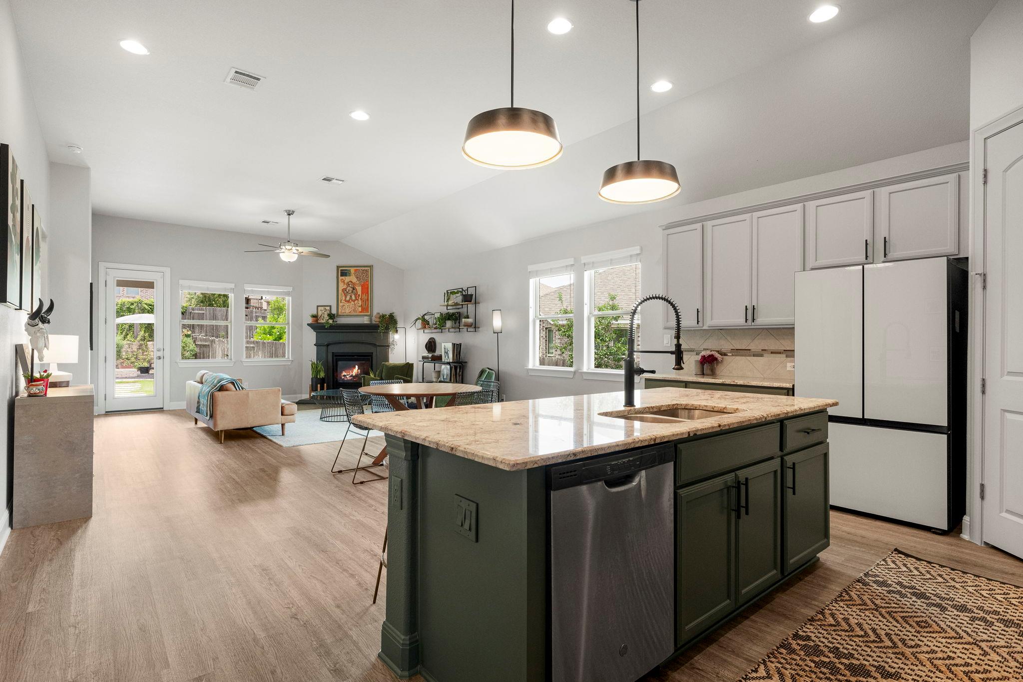 772 Founders Rdg, Dripping Springs, TX 78620