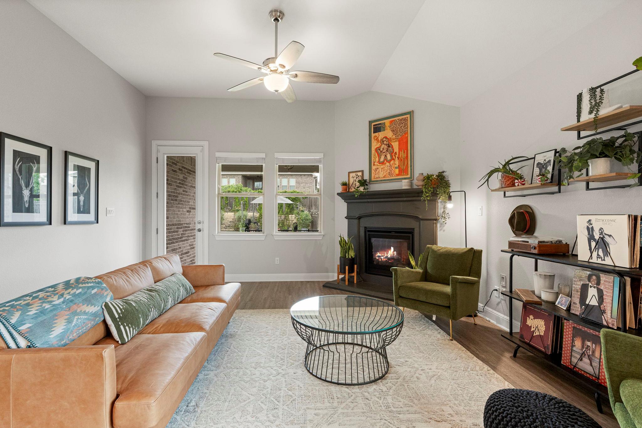 772 Founders Rdg, Dripping Springs, TX 78620
