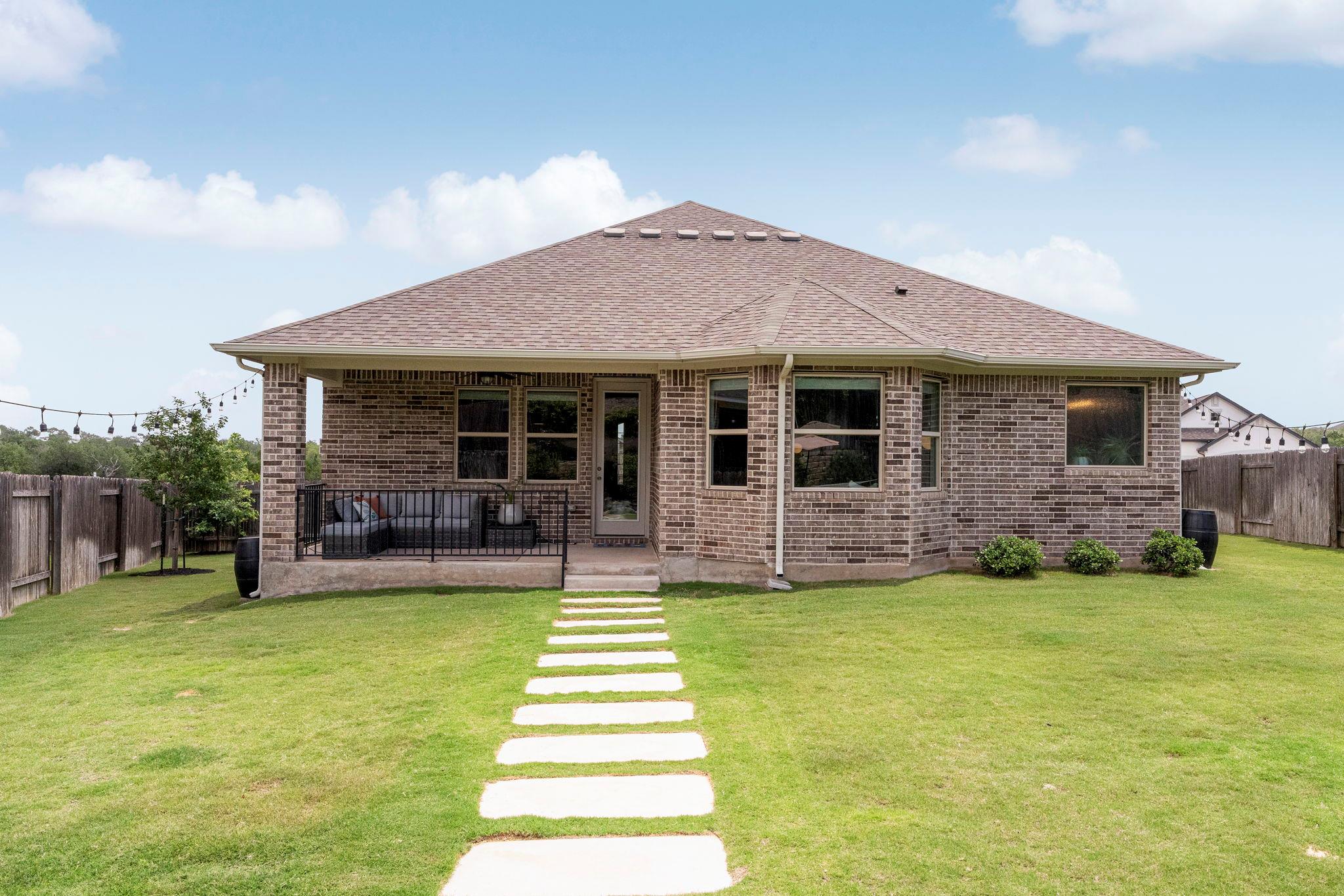 772 Founders Rdg, Dripping Springs, TX 78620