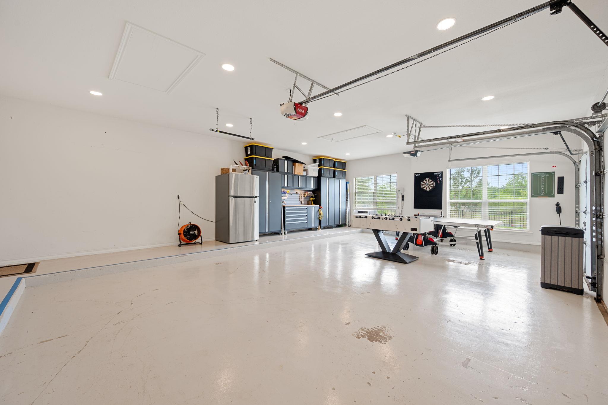 103 Morningside Cir, Hutto, TX 78634
