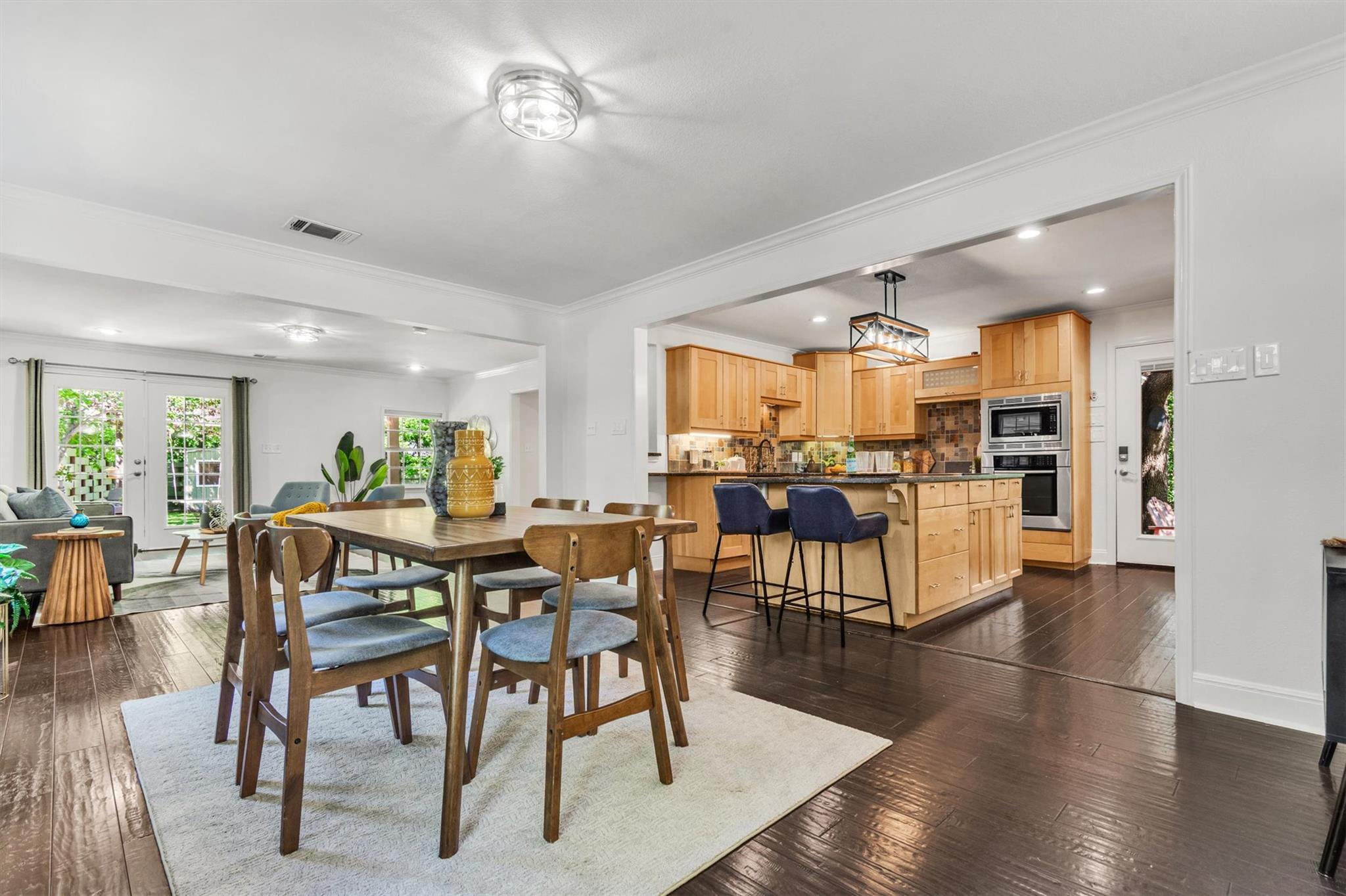 1806 Eubank St, Georgetown, TX 78626