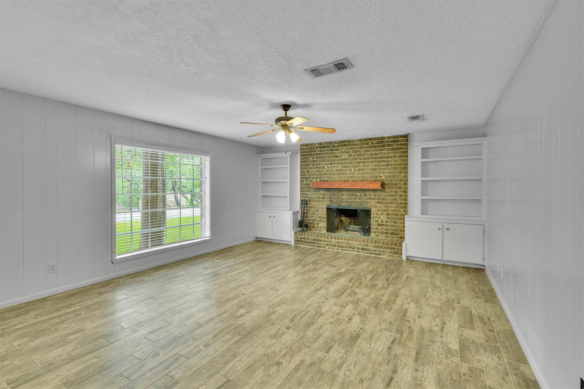 605 Quail Creek Dr, Round Rock, TX 78664