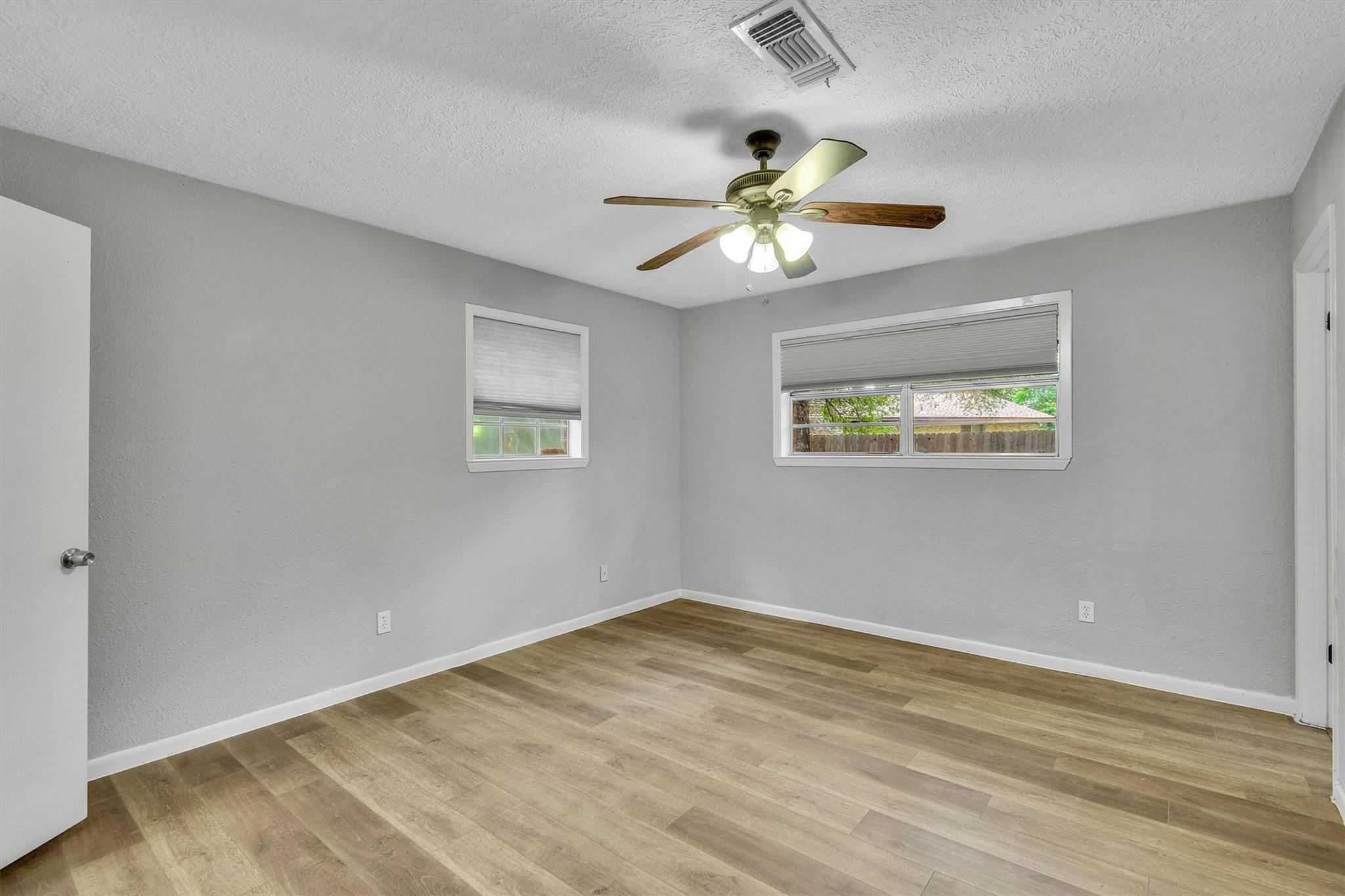 605 Quail Creek Dr, Round Rock, TX 78664