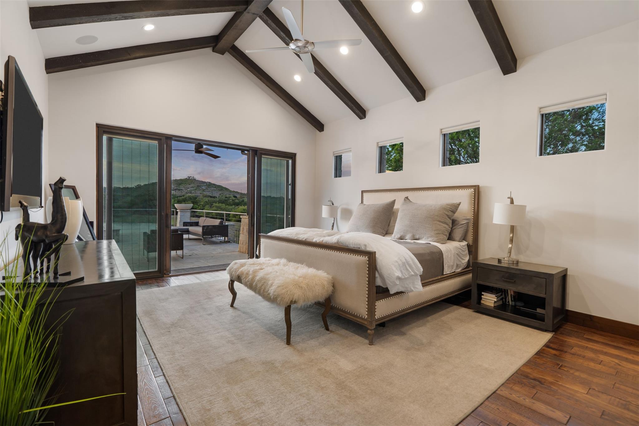 101 Rolling Hills Rd, Blanco, TX 78606