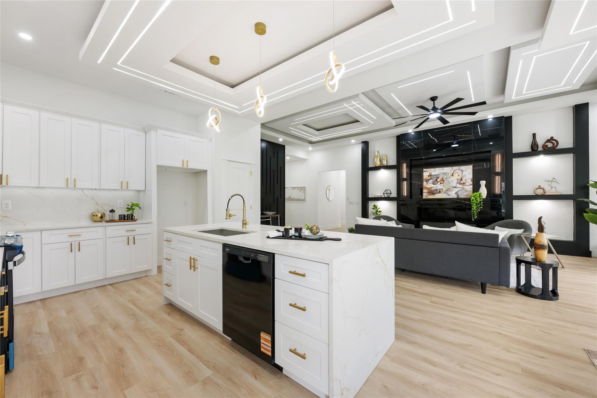 318 Nene Ln, Bastrop, TX 78602