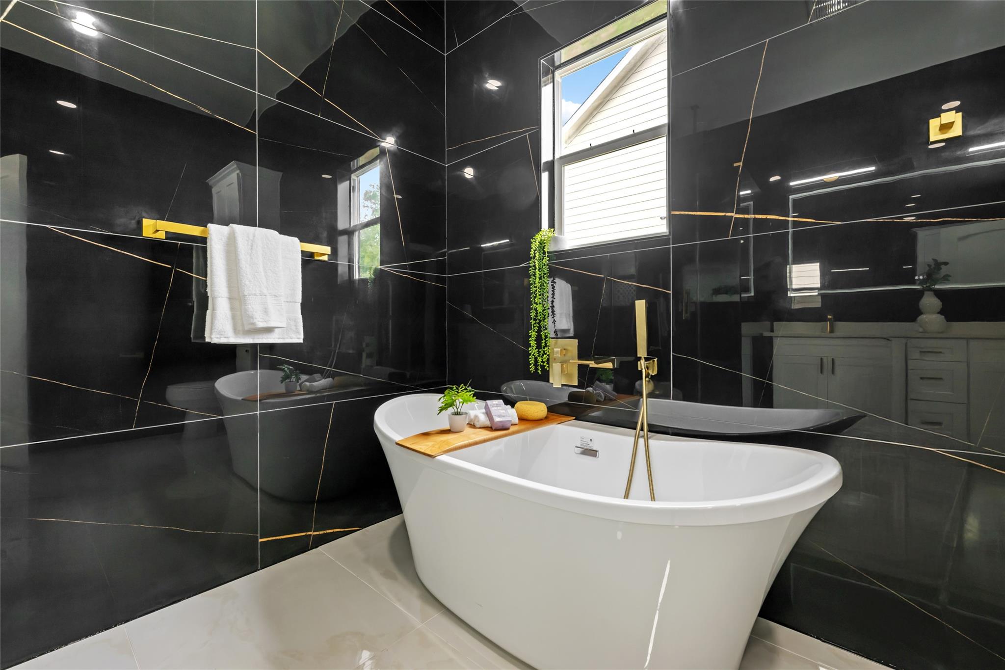 318 Nene Ln, Bastrop, TX 78602