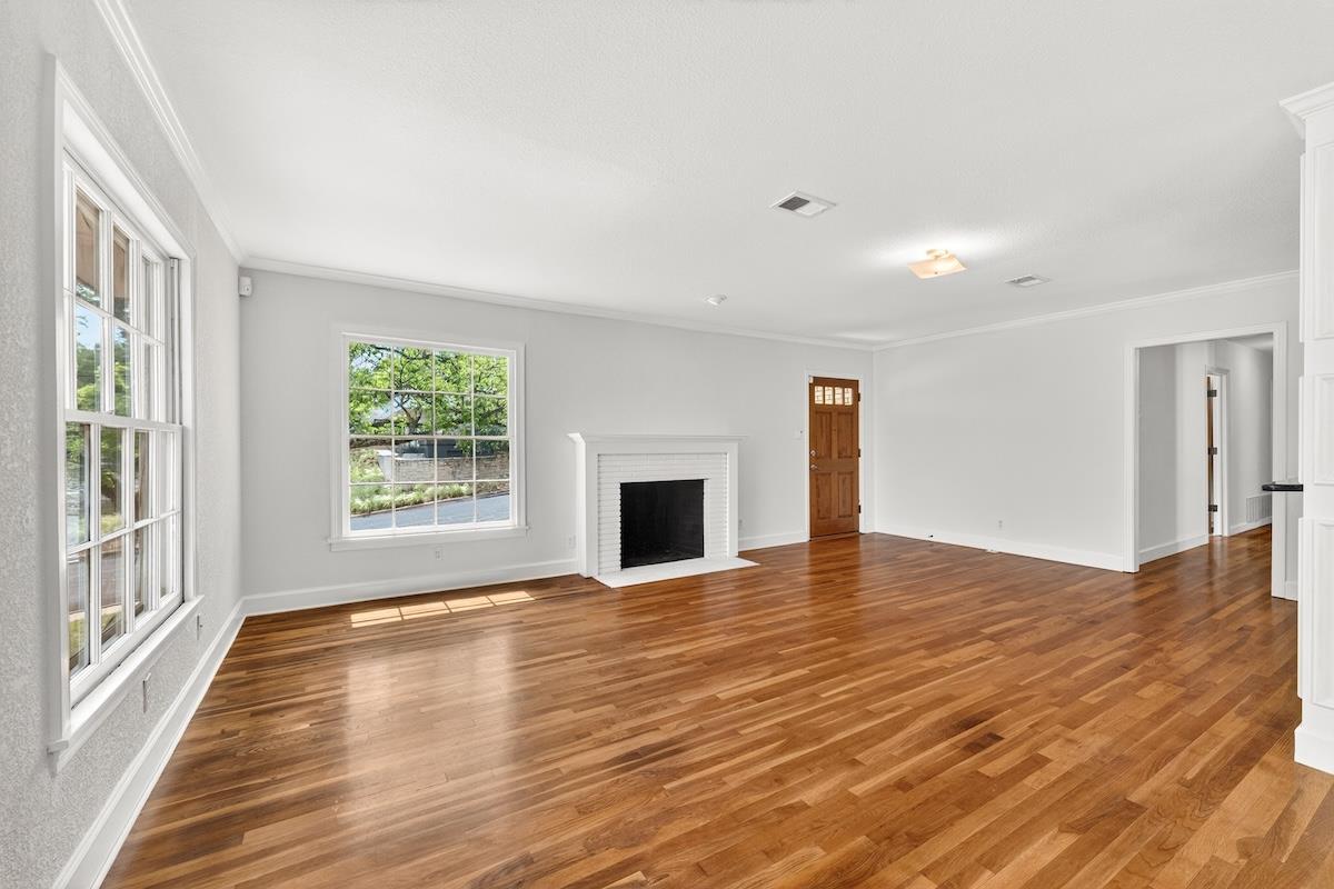 2506 Hillview Rd, Austin, TX 78703