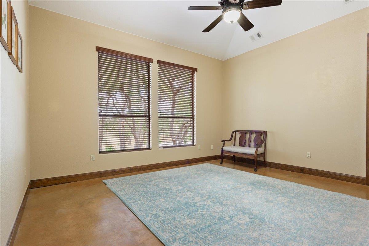 110 County Road 261, Georgetown, TX 78633