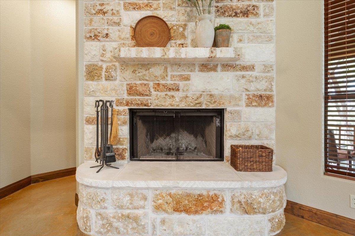 110 County Road 261, Georgetown, TX 78633