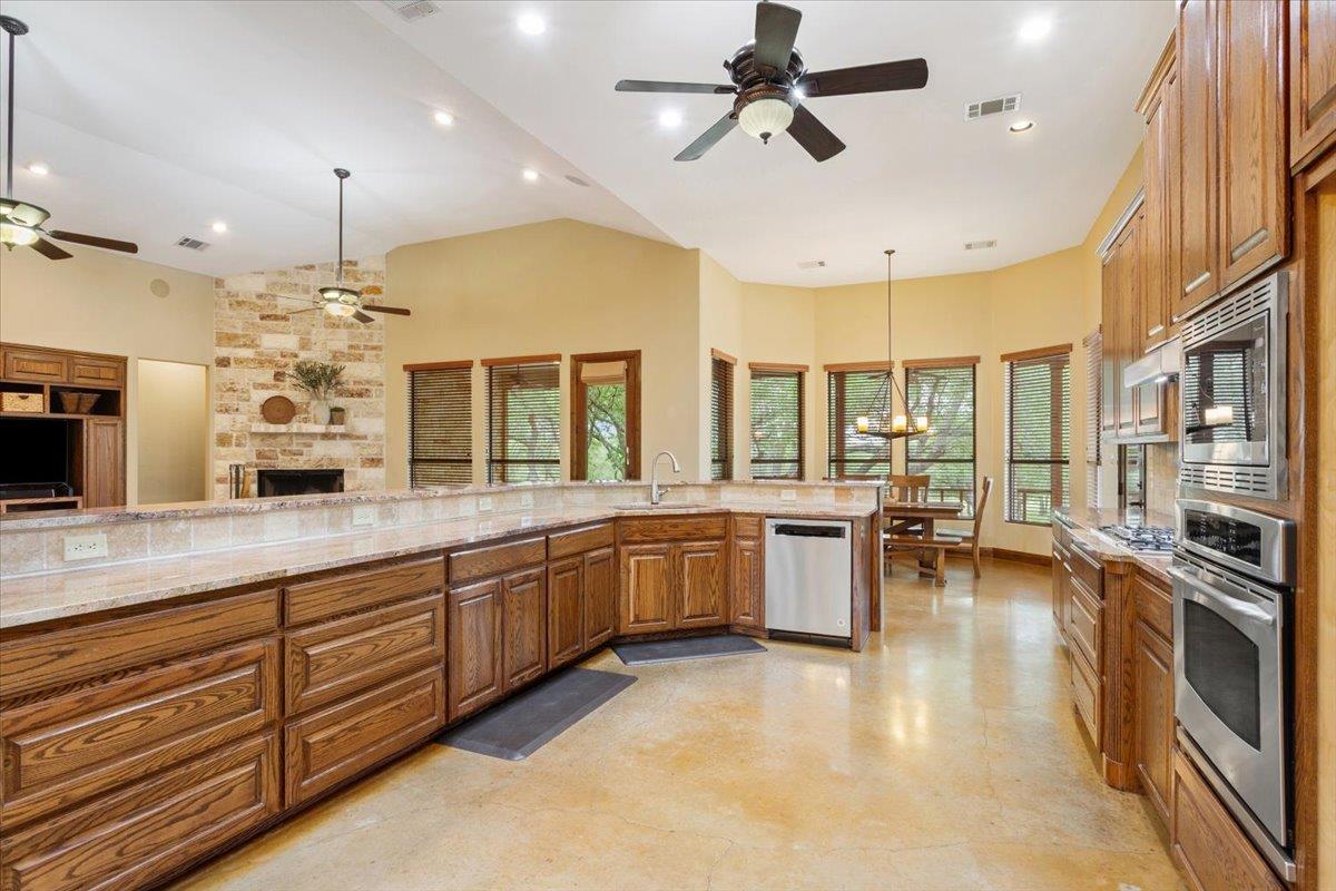 110 County Road 261, Georgetown, TX 78633