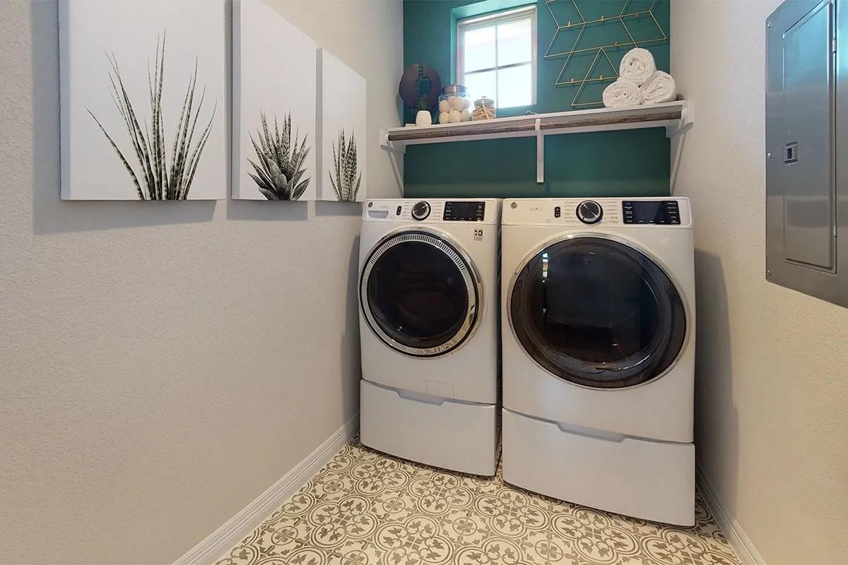 672 Wild Pecan Loop, Buda, TX 78610